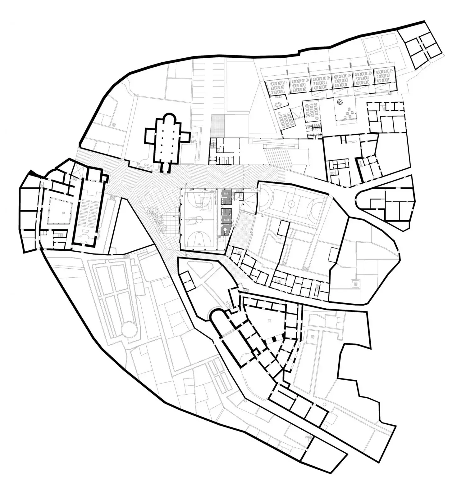 克罗地亚克尔克体育馆_27.webp