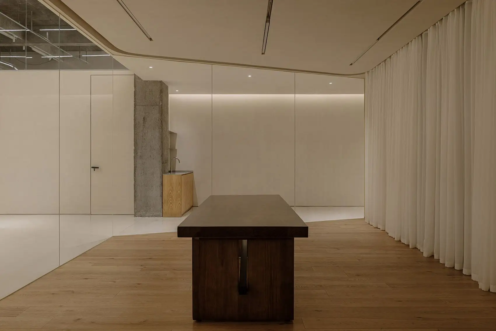 DQ Natural服装展厅办公空间，杭州 Unknown design_16.webp