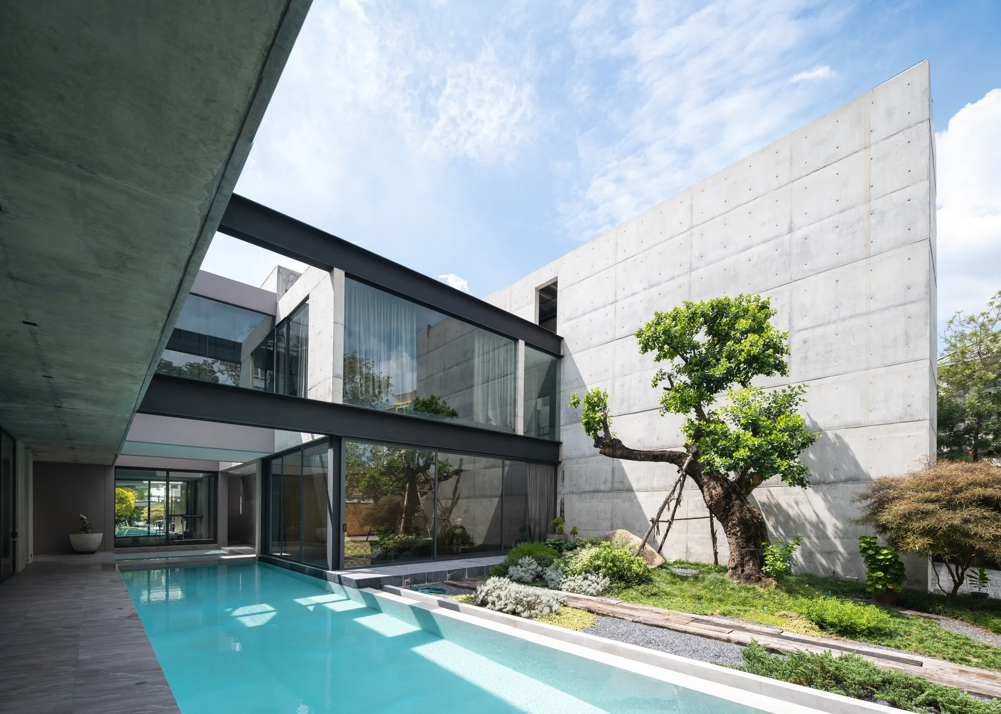 Baan Akat-Yen 住宅 Studio Krubka_1179413_5.webp