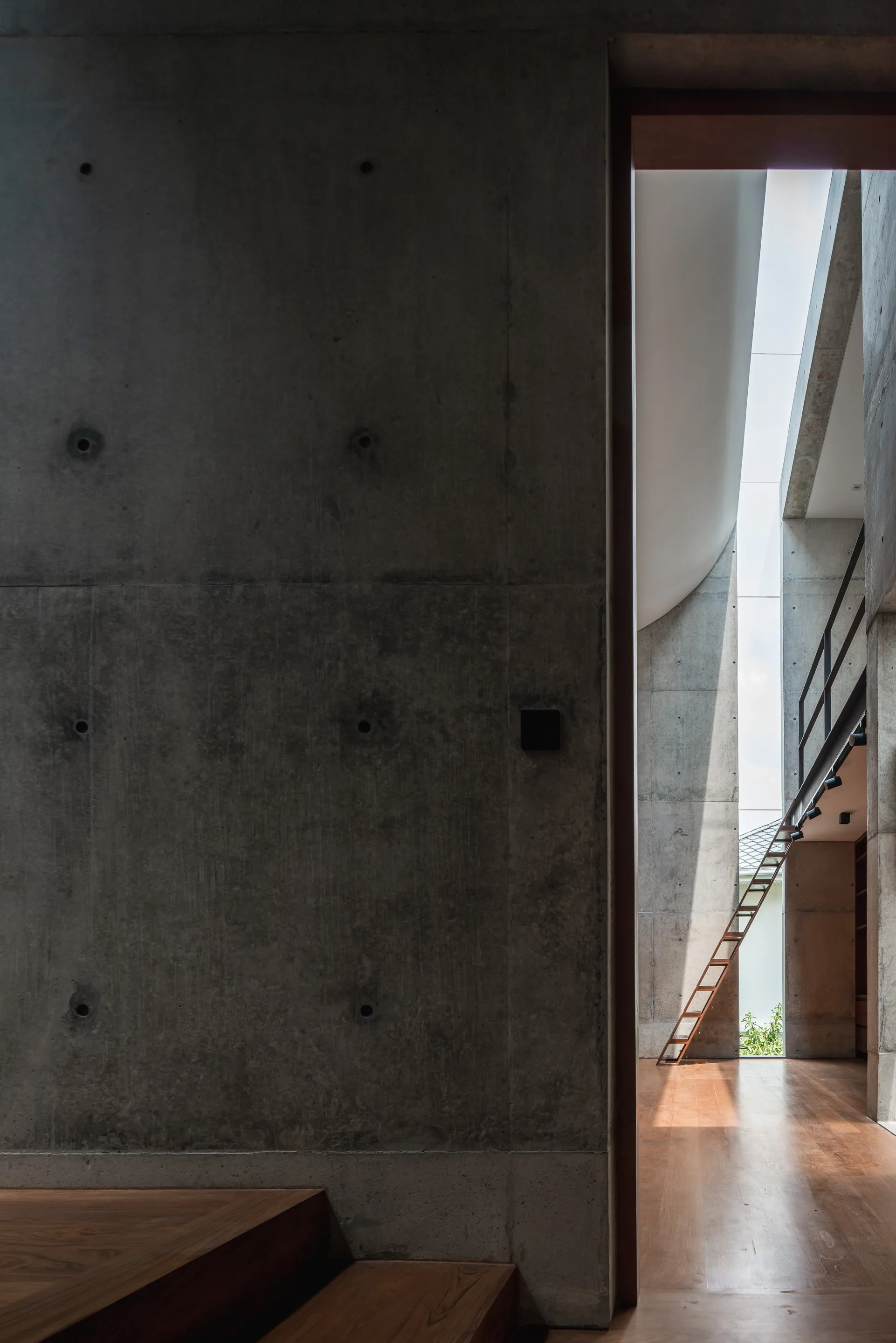 Baan Akat-Yen 住宅 Studio Krubka_1179413_31.webp