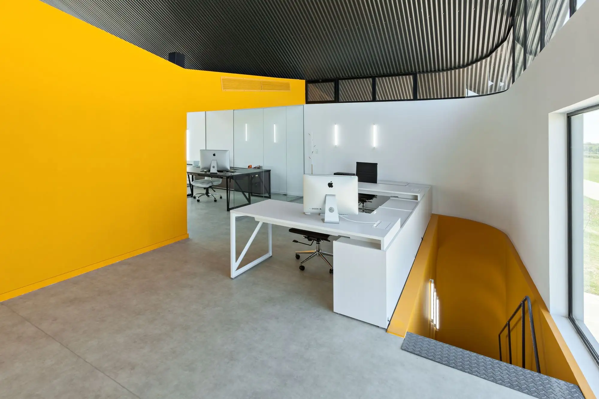 Bertolotti Vial 机械库与办公室 Estudio 2A DosArquitectas_1180853_15.webp
