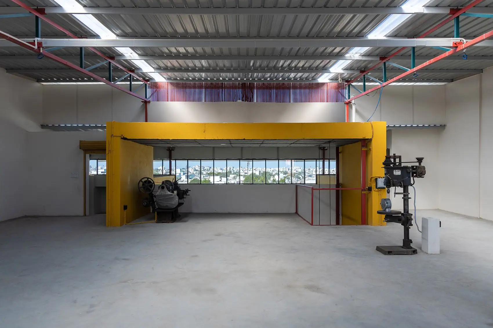 Unique Engineers工厂及办公设施，印度 Dhulia Architecture Design Studio_11.webp