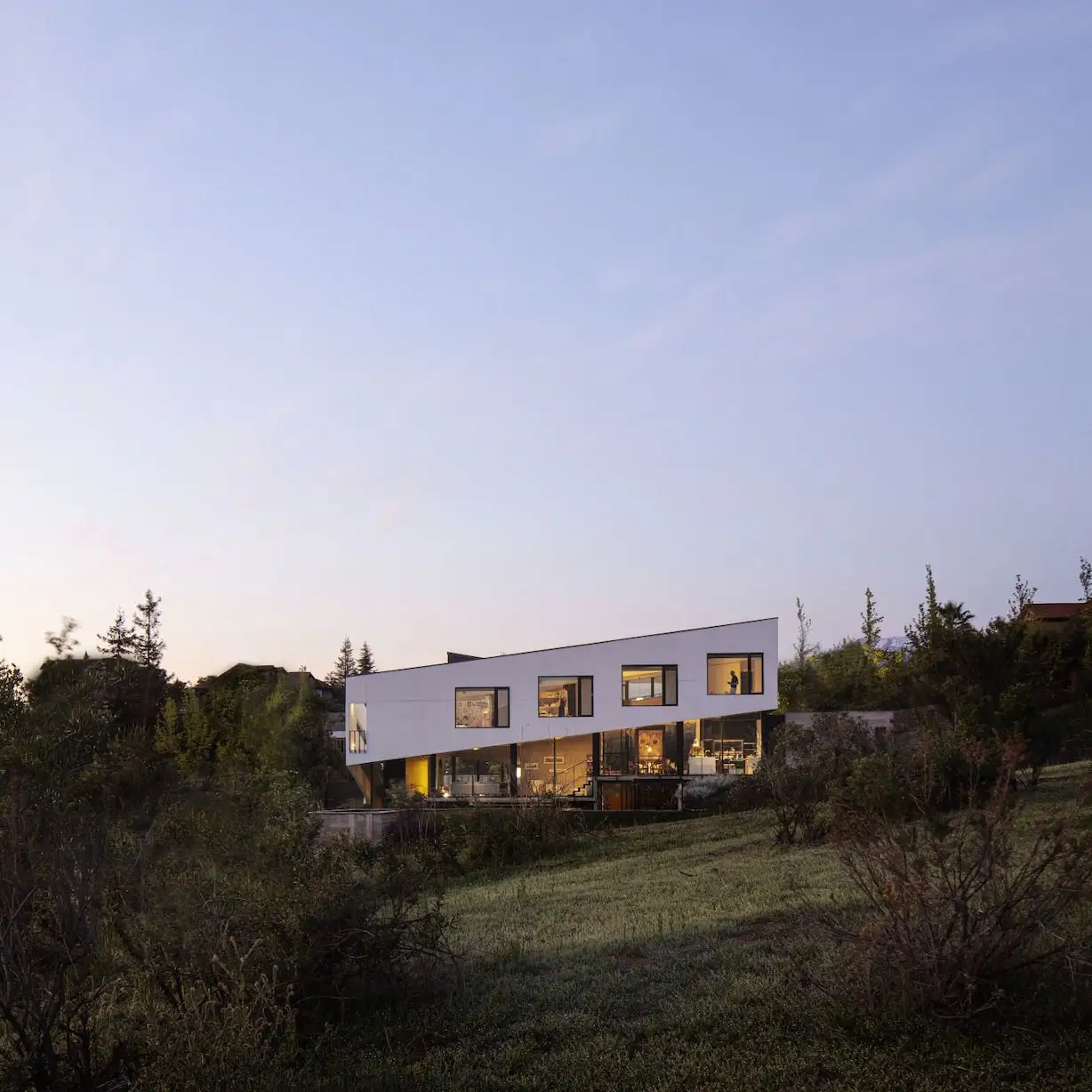 Casa Pendiente 住宅 Claudio Santander   María Ines Buzzoni_1173966_5.webp