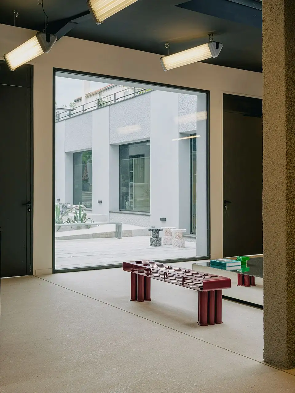 YARD总部，法国 Exbrayat Enrico Architectes_15.webp