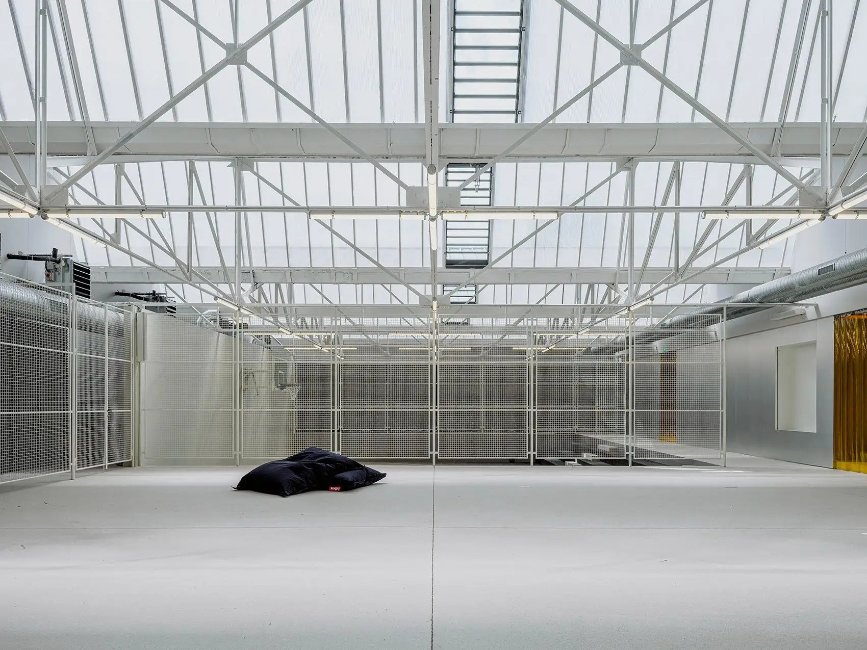 YARD总部，法国 Exbrayat Enrico Architectes_45.webp