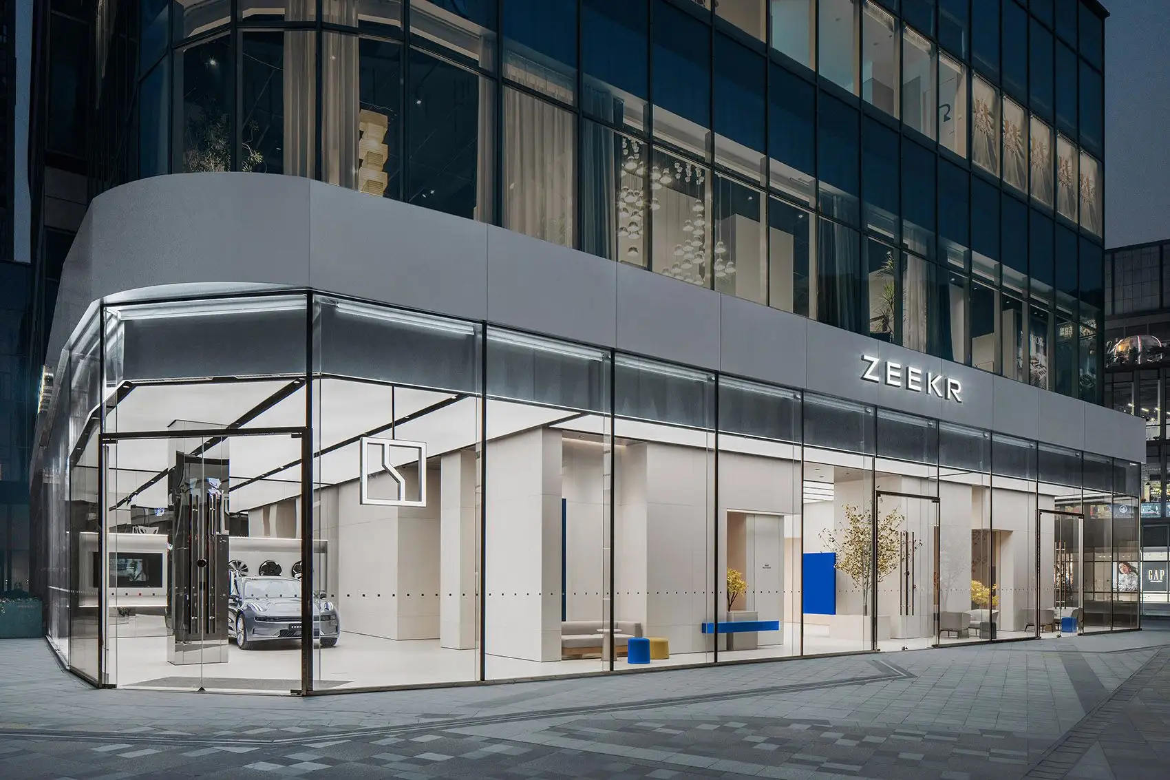 ZEEKR Center极氪中心 西安南湖金座店，陕西 MOC DESIGN OFFICE_03.webp