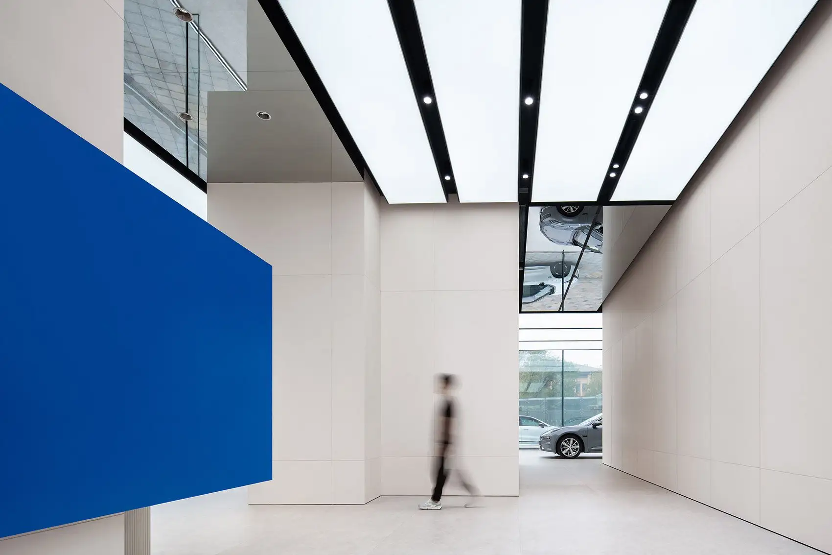 ZEEKR Center极氪中心 西安南湖金座店，陕西 MOC DESIGN OFFICE_10.webp