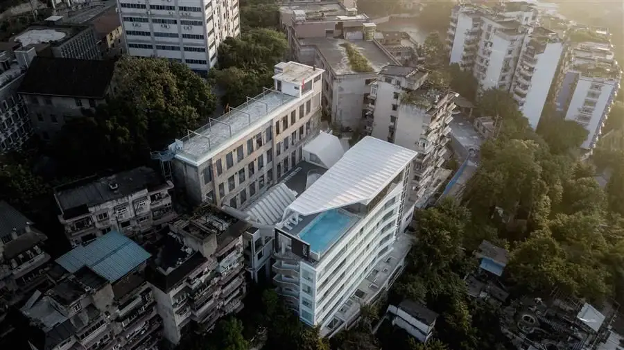《嫁衣的裙摆》-重庆印制一厂山鬼精品酒店改造_7456_4.webp