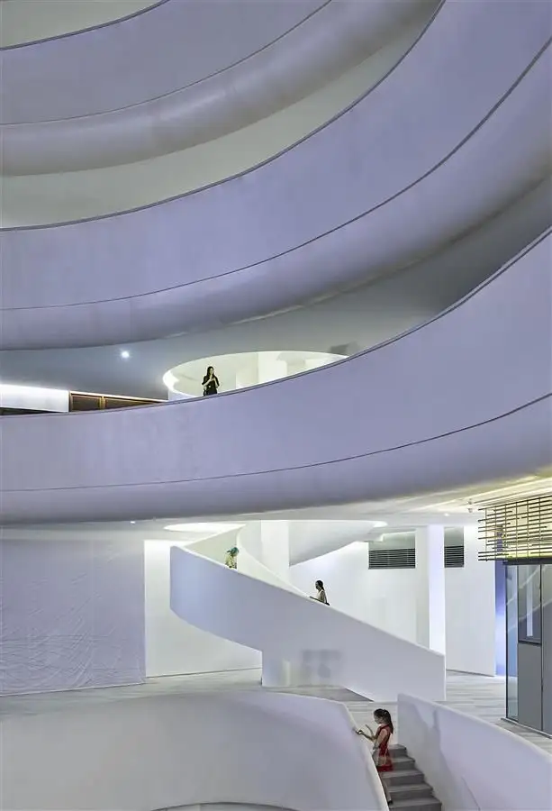 一座垂直的街道美术馆：二沙文立方，广州---扉建筑 FEI Architects_9056_14.webp