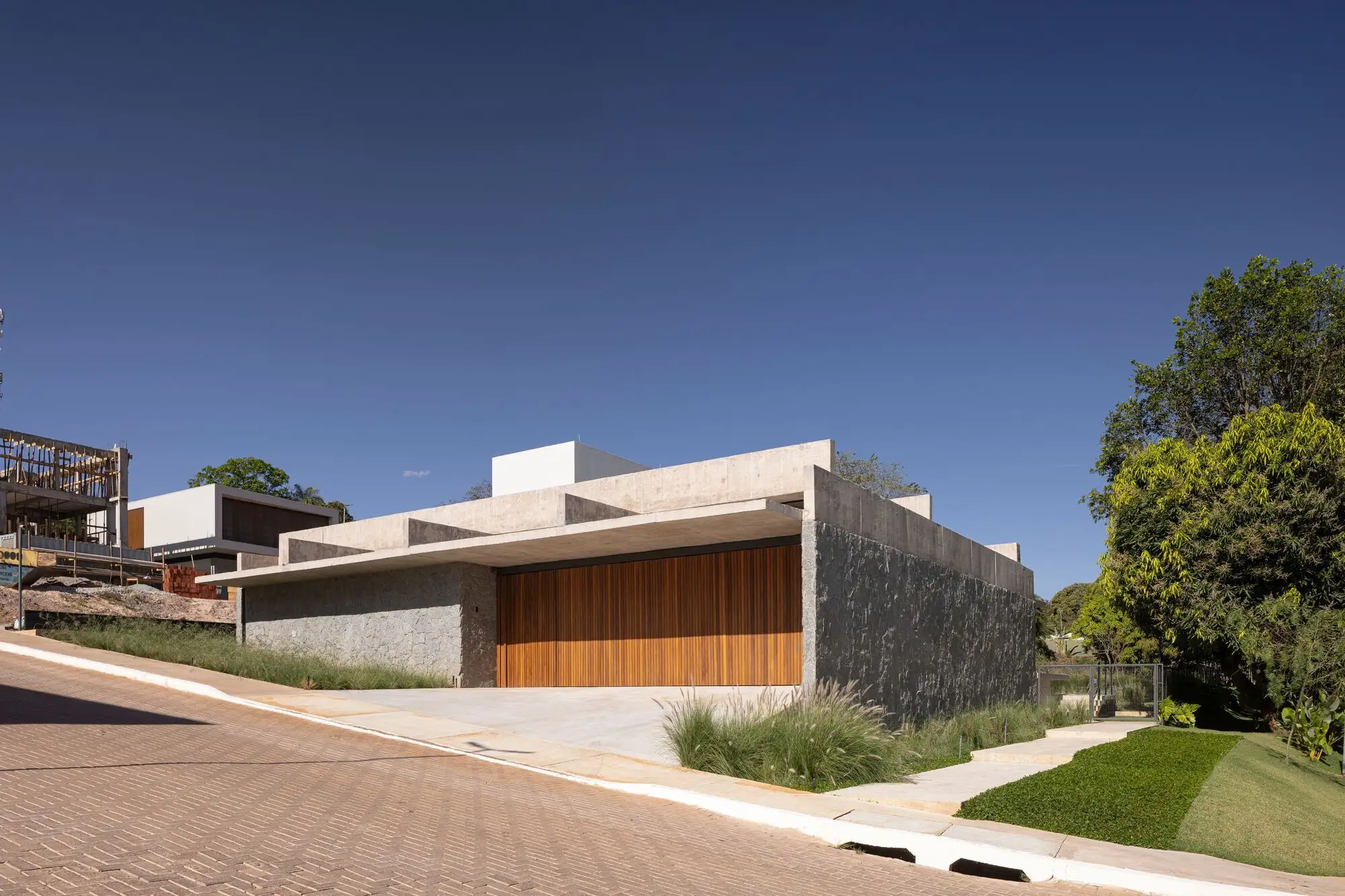 Dante 住宅 Bloco Arquitetos_1171260_7.webp