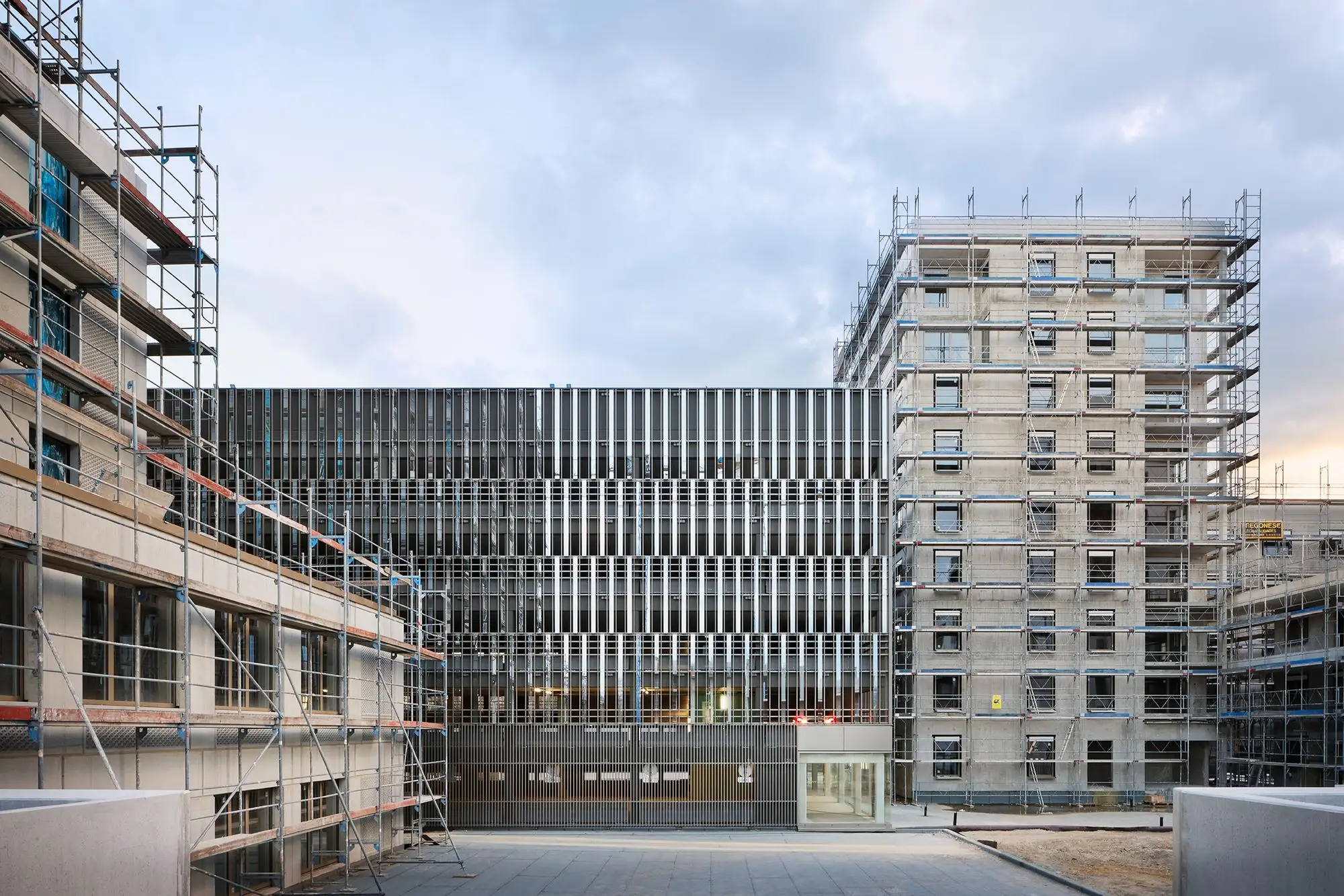 Danube Vert 停车场 COSA Colboc Sachet architectures_1179453_12.webp