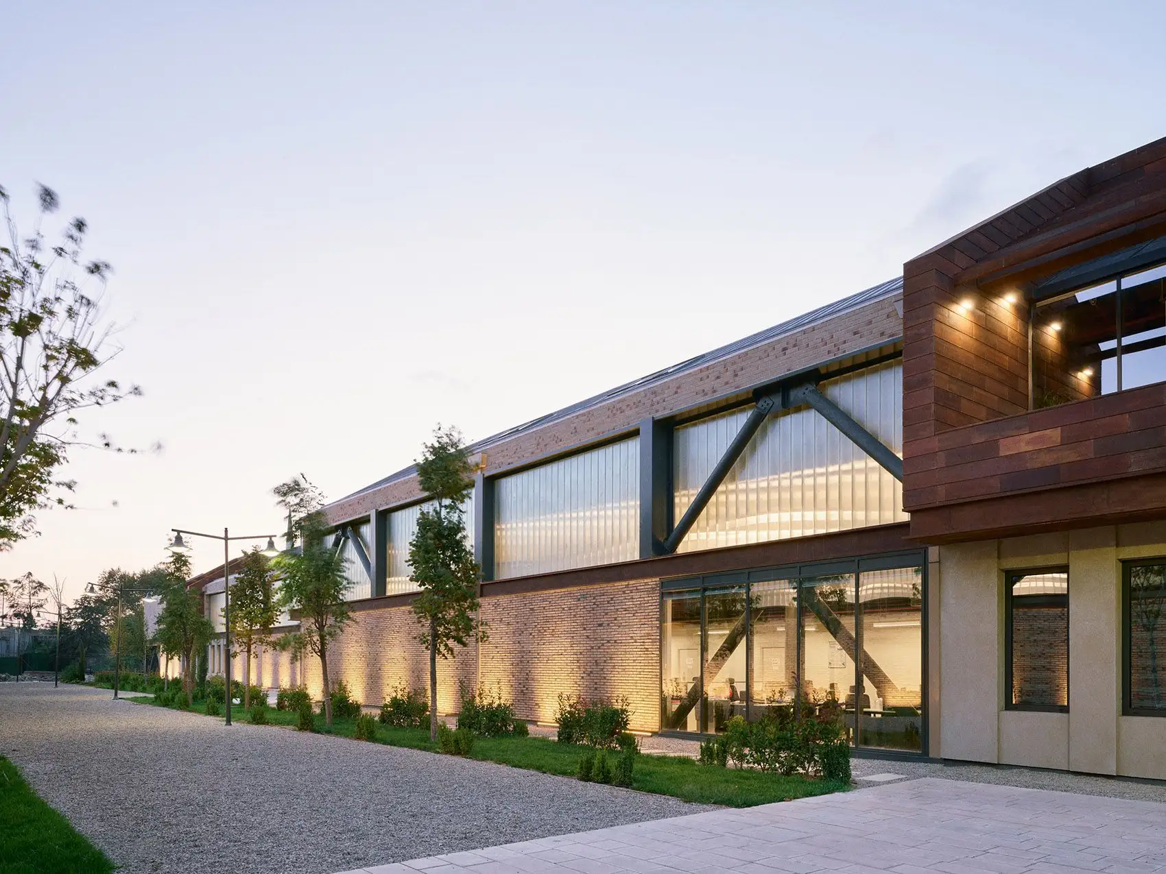 土耳其国家铁路局临时办公室及画廊，伊斯坦布尔 Erhan Vural Architecture   Urban Design Office_15.webp