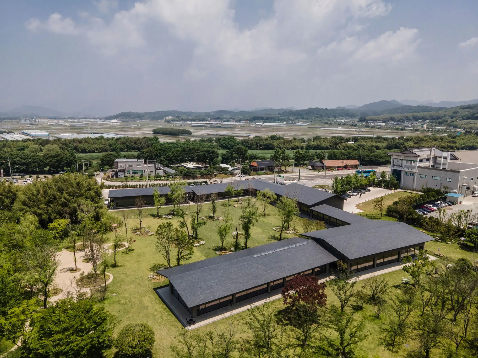 Deulkkotsoop 野 · 花 · 林 咖啡厅 MTT_1183258_1.webp