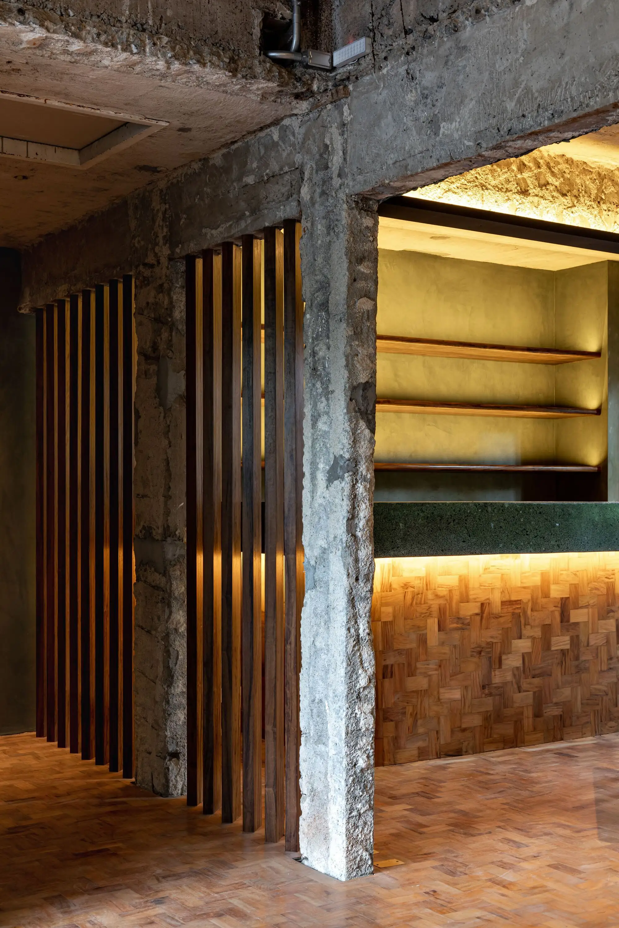 Deus Ex Machina 门店 Meireles   Pavan Arquitetura_1180415_12.webp