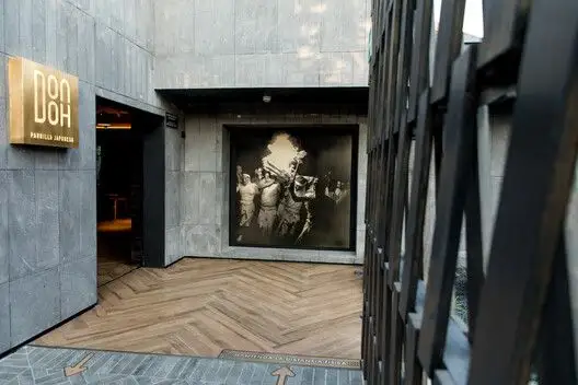 Dondoh 餐厅 Costa   Herrera Arquitectos_1178147_18.webp