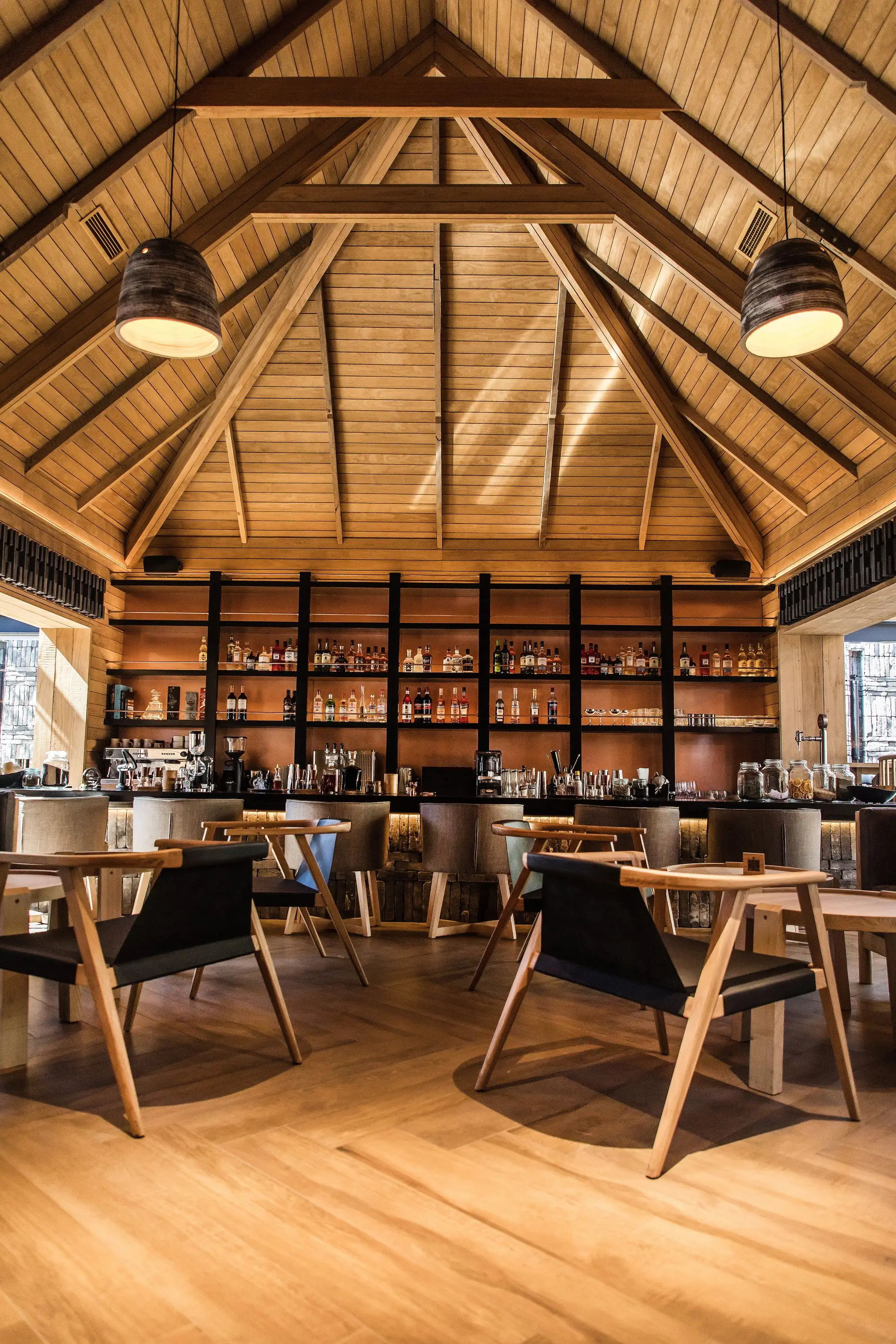 Dondoh 餐厅 Costa   Herrera Arquitectos_1178147_2.webp