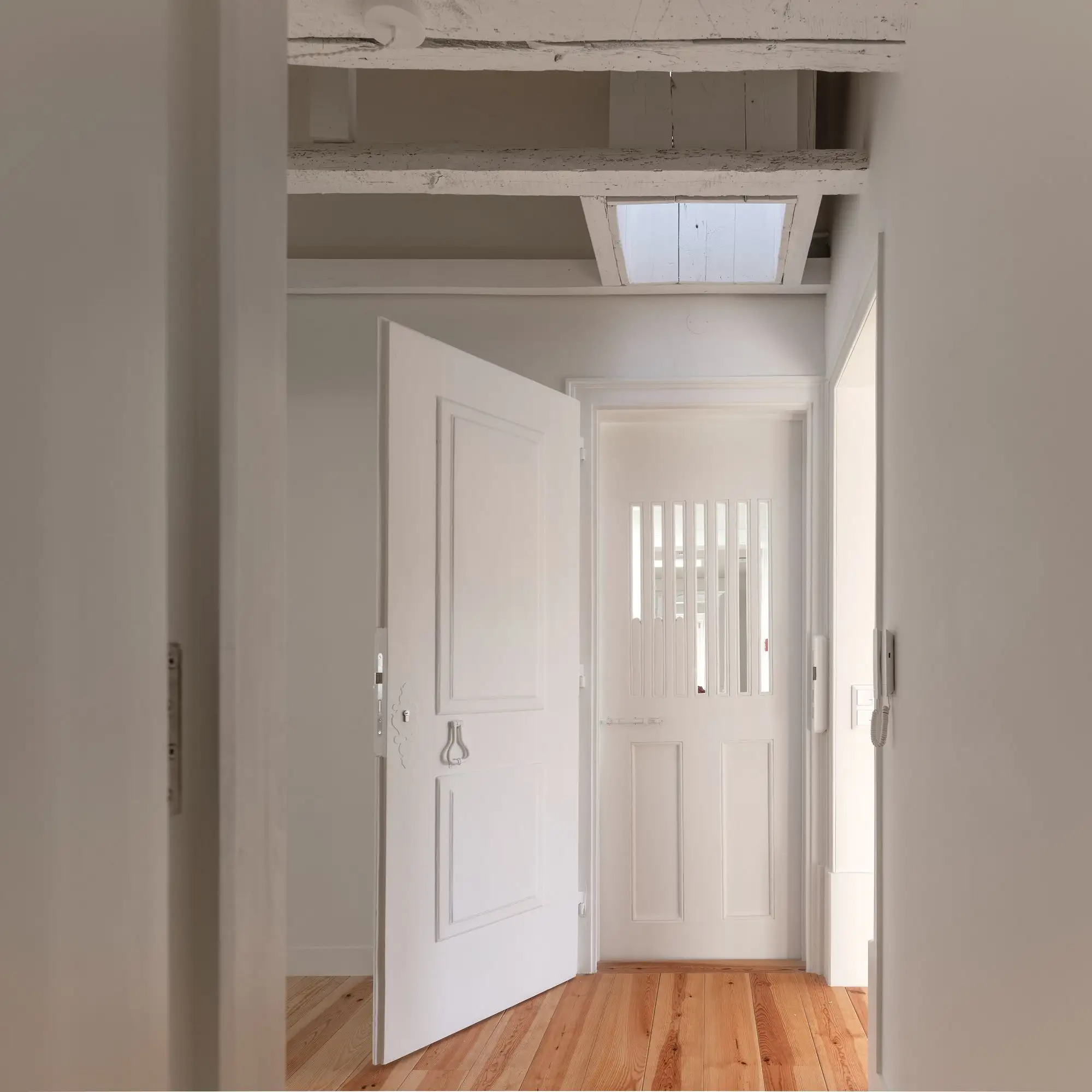 Douradores 住宅楼改造 José Adrião Arquitetos_1179461_15.webp