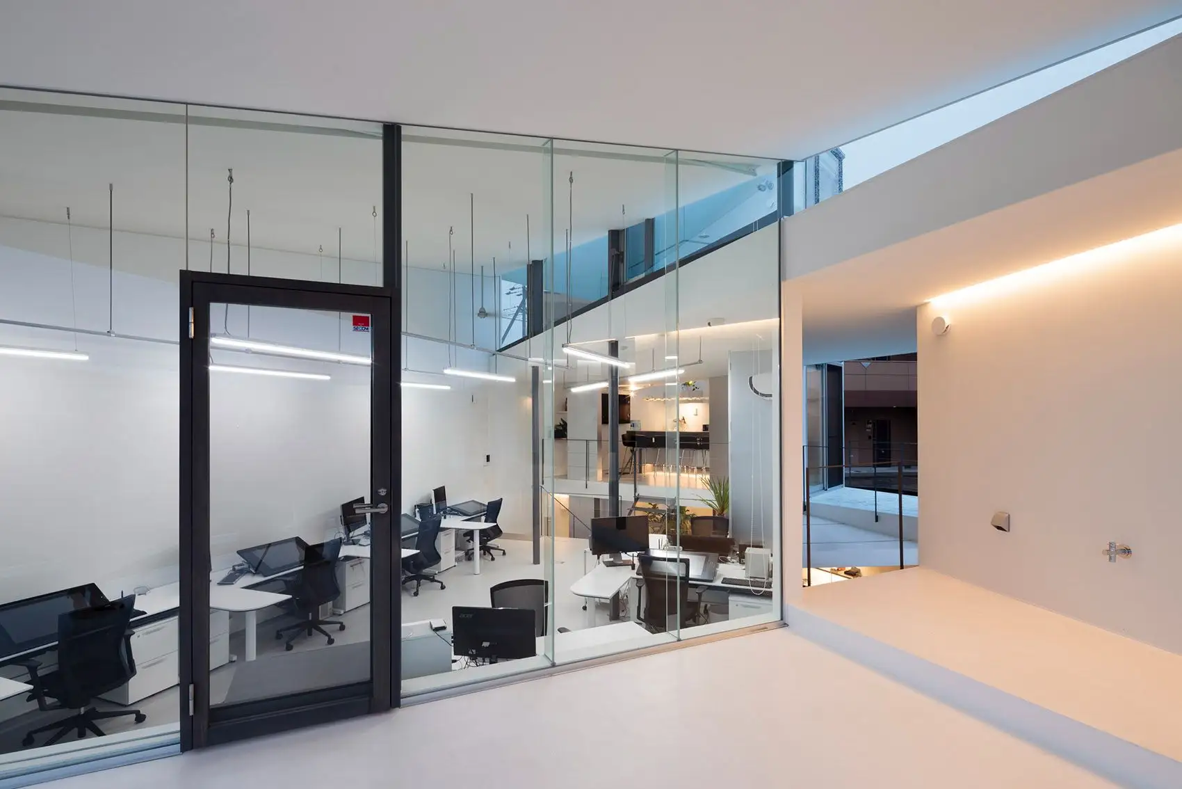 小型产品设计公司办公室，名古屋 D.I.G Architects_05.webp