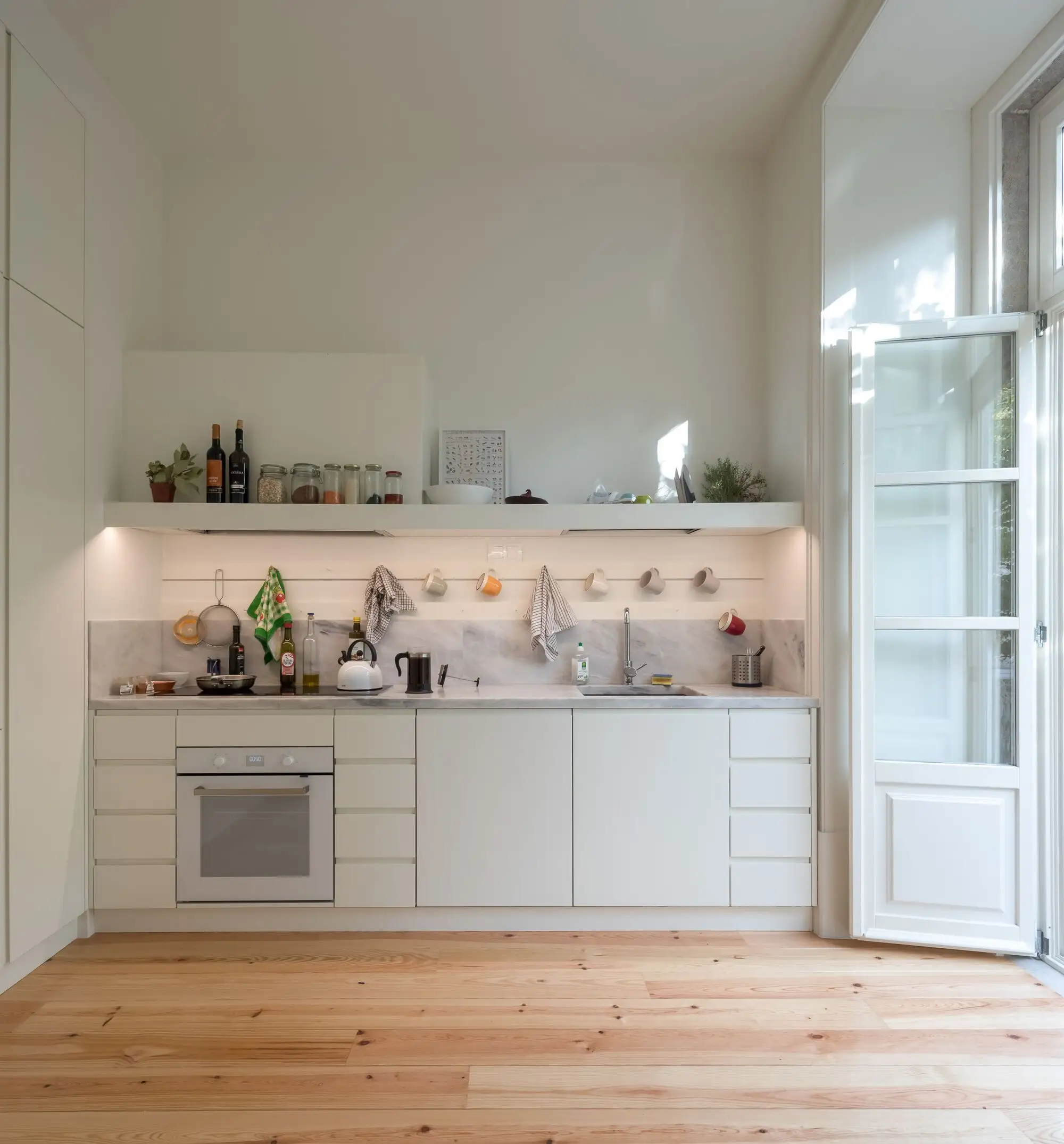 Douradores 住宅楼改造 José Adrião Arquitetos_1179461_2.webp