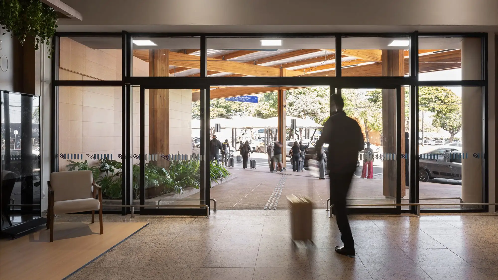 Doutor Leite Lopes 州立机场 Bacco Arquitetos Associados_1184576_12.webp
