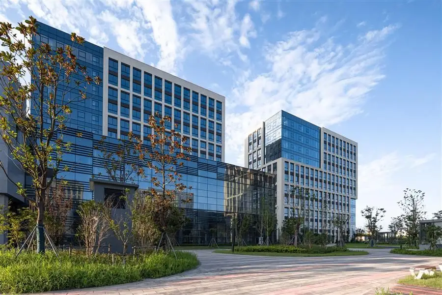 上海宝能·未来空间：智慧科创产业未来综合体---上海三益建筑设计有限公司_7856_14.webp