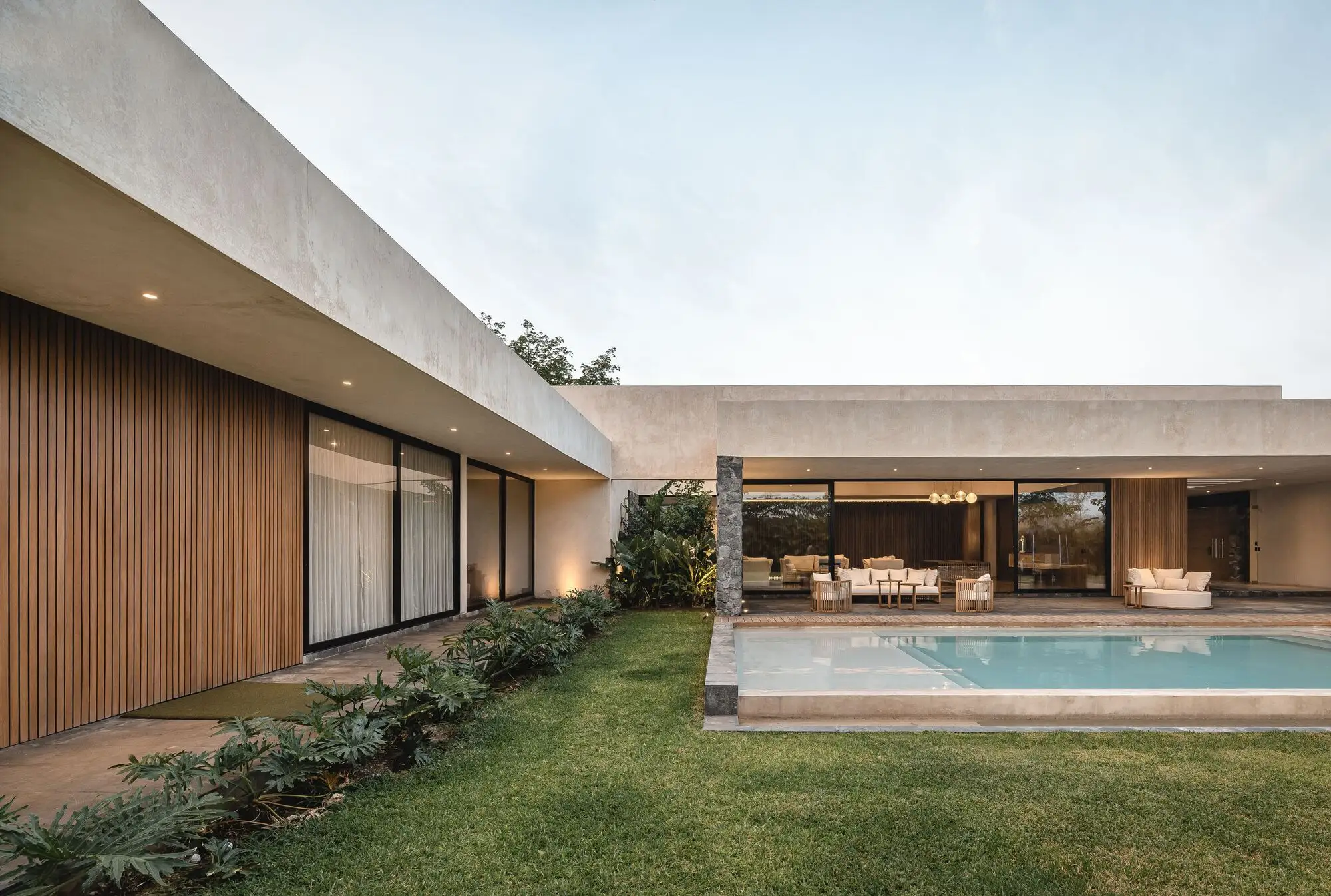 EA住宅 Taller Mexicano de Arquitectura_1171207_5.webp