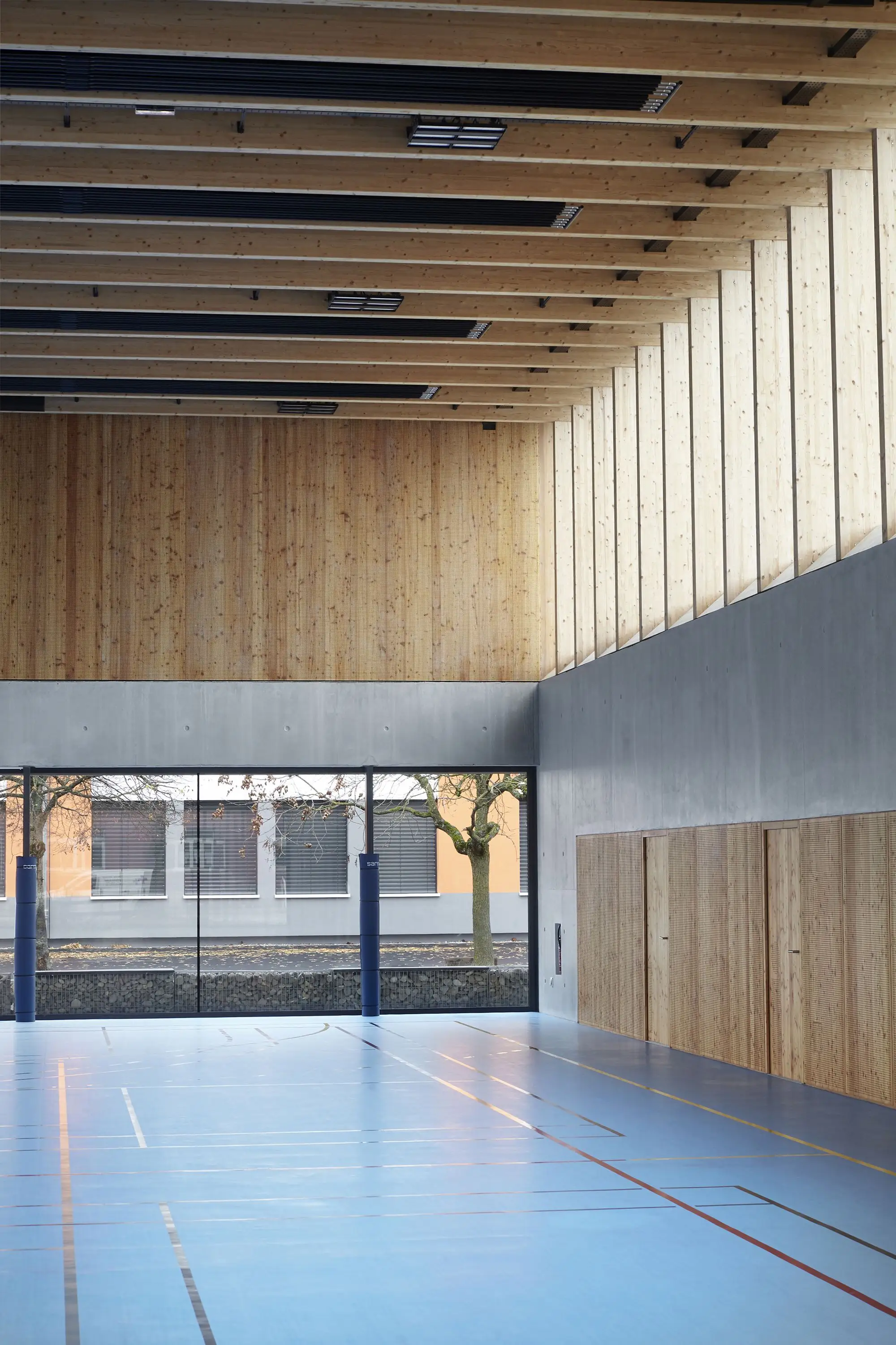 Ecole des Menuisiers 学校体育馆 Urbane Kultur_1178012_5.webp