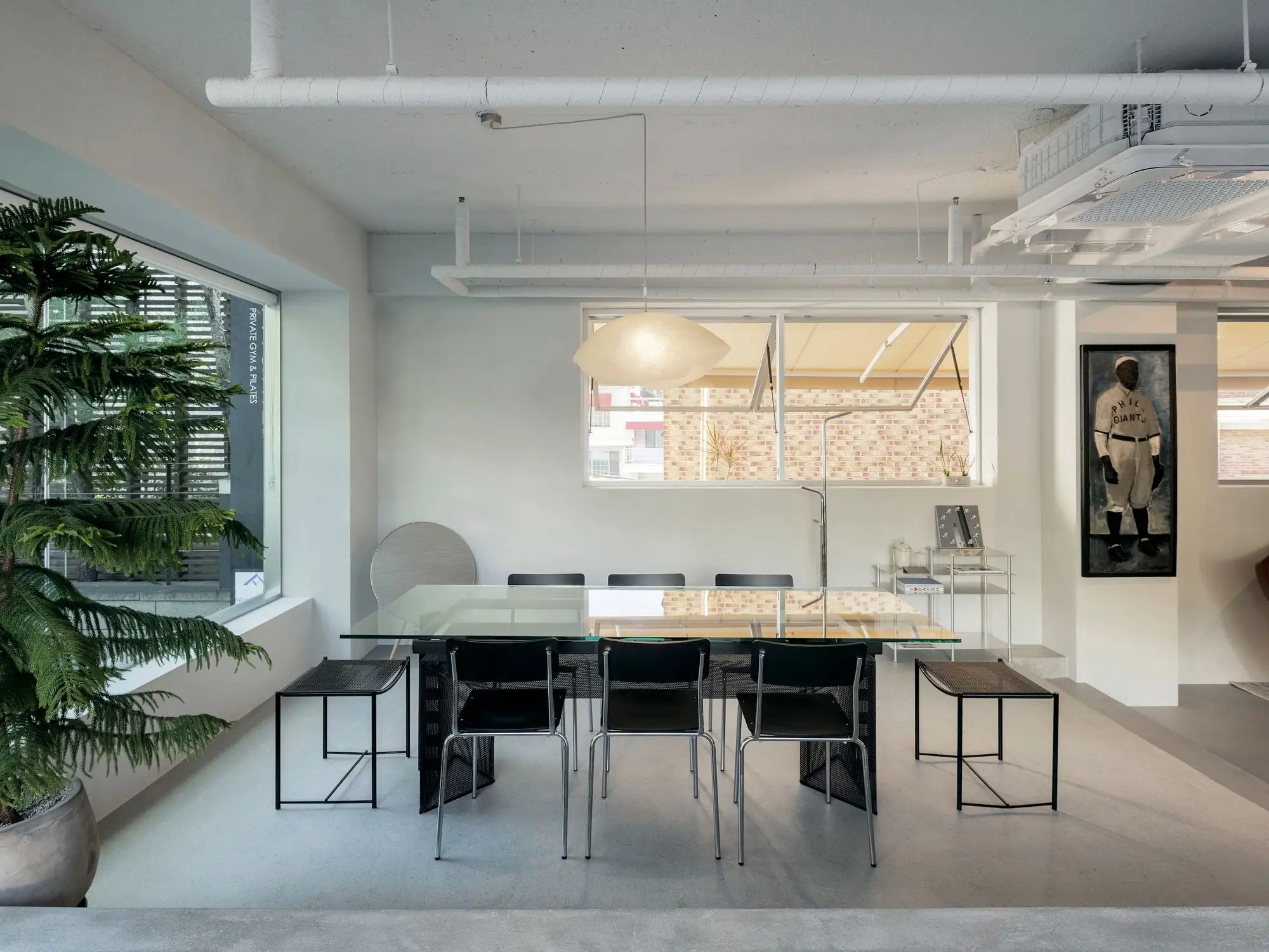 Ernest 咖啡馆与葡萄酒吧 orosy studio_1172169_2.webp
