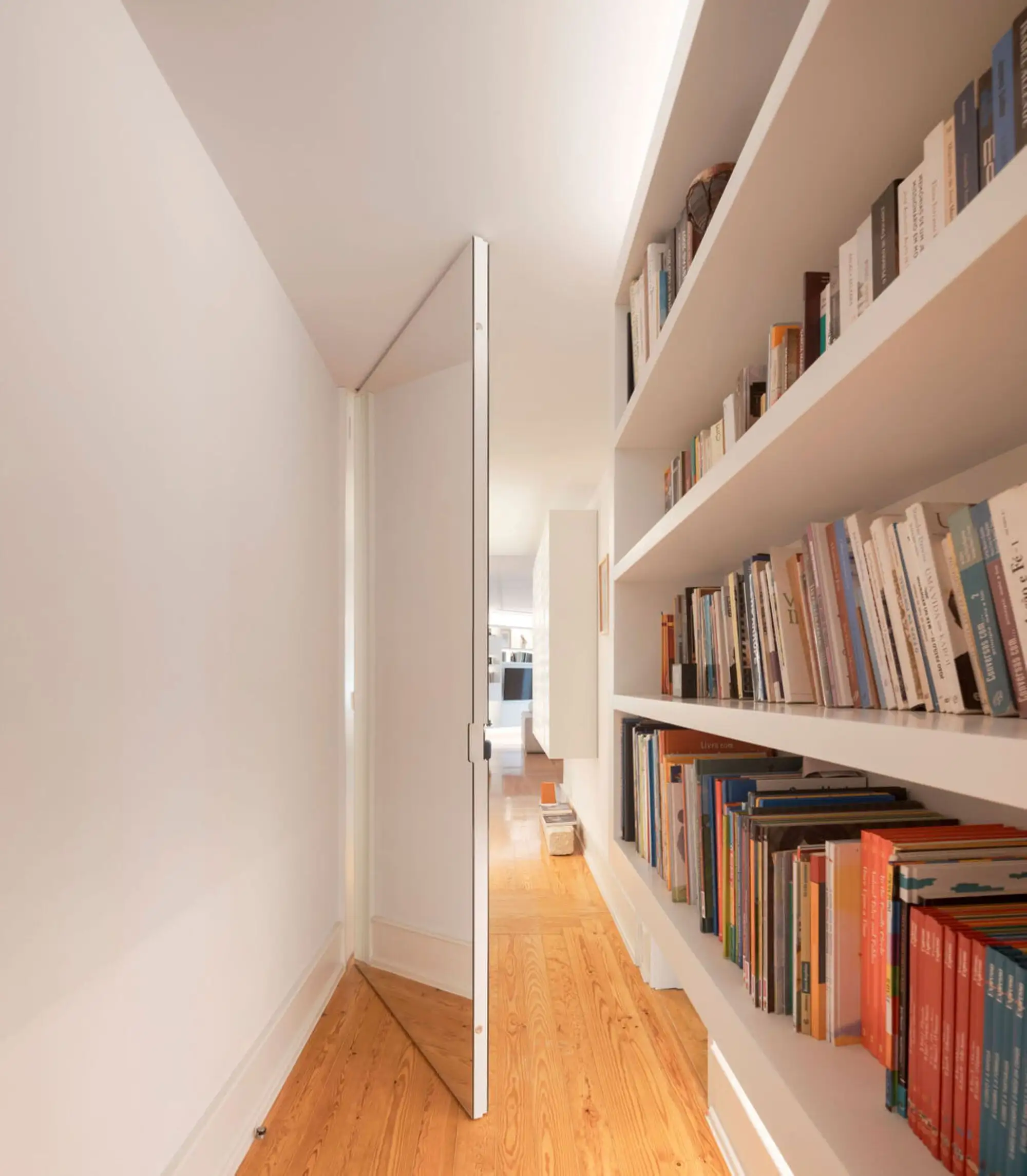 Estefânia NA 公寓 João Tiago Aguiar Arquitectos_1169837_25.webp