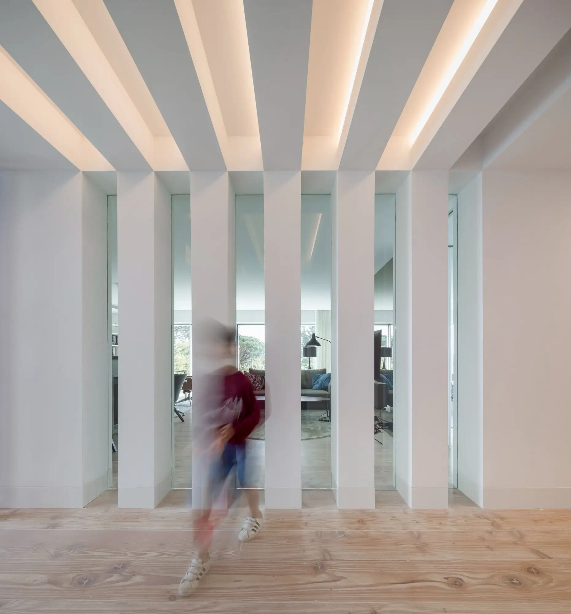Estoril RM 住宅 João Tiago Aguiar Arquitectos_1179815_29.webp