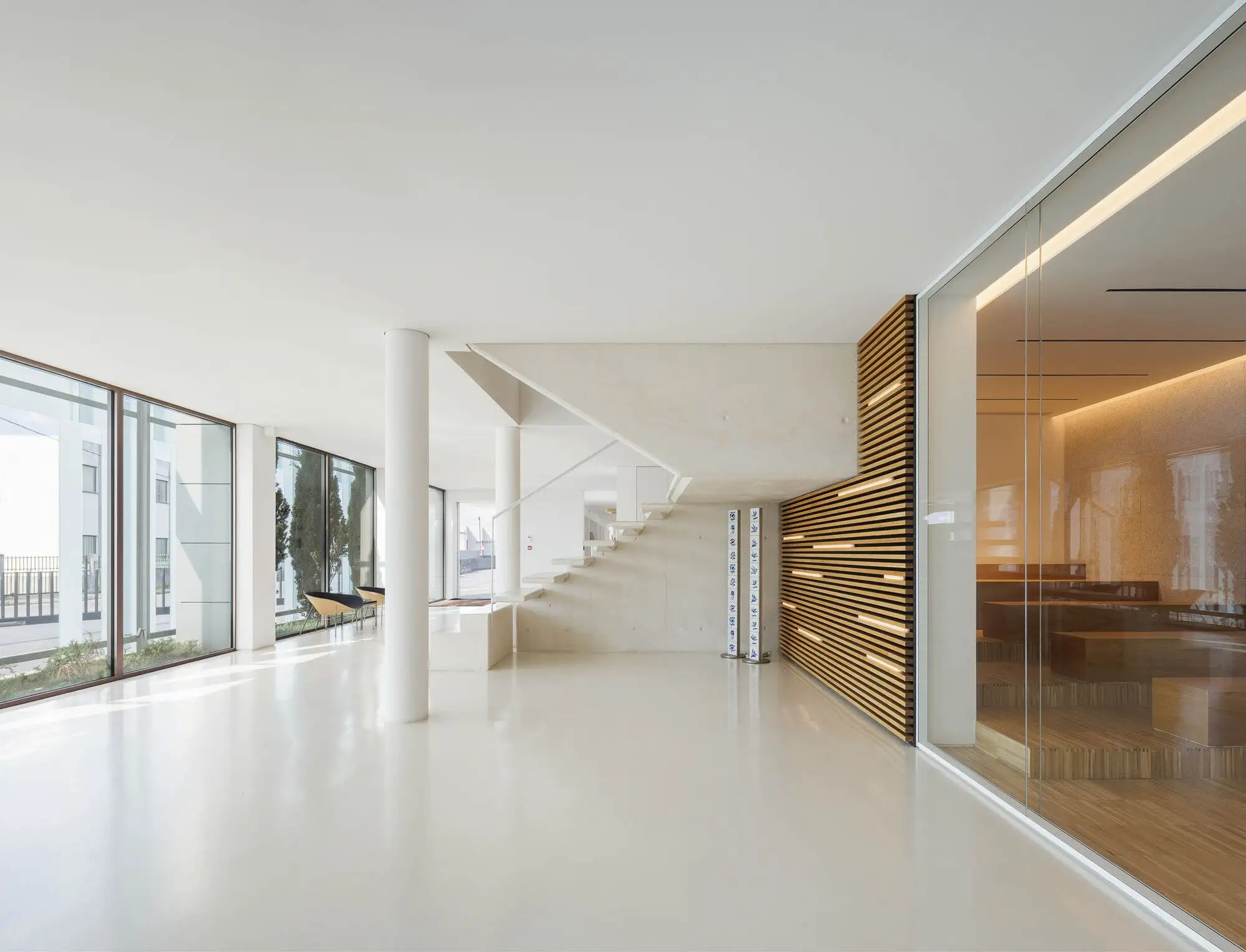 Exporlux 设施改造与扩建 Espaço Objecto Arquitetura  Design Lda_1170802_4.webp