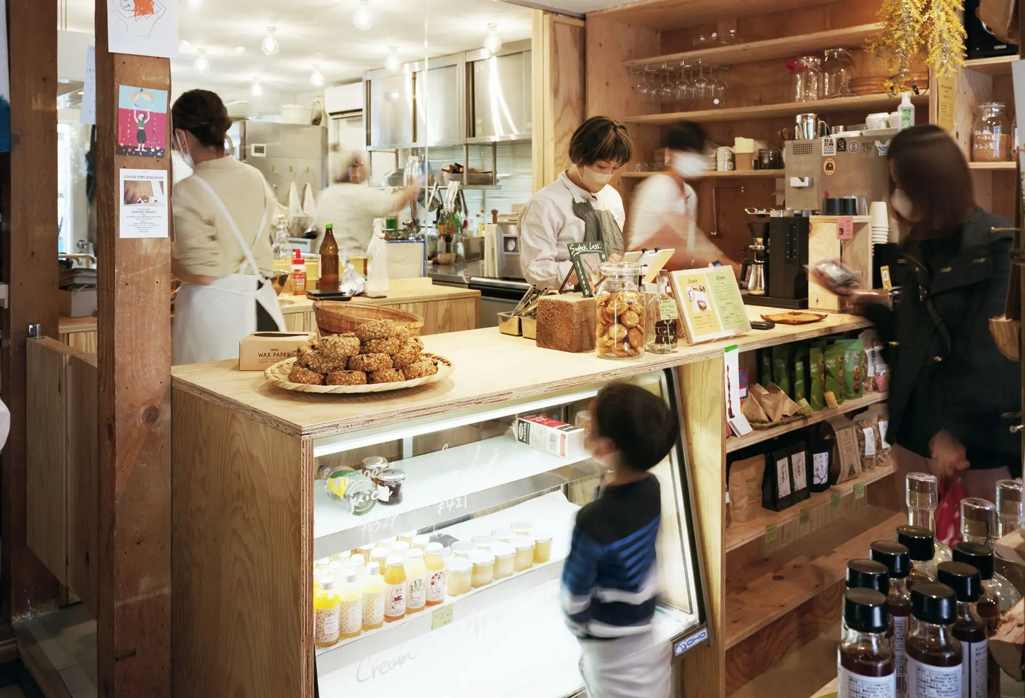 FarmMart  Friends 商店与厨房 长坂常   Schemata Architects_1174764_7.webp