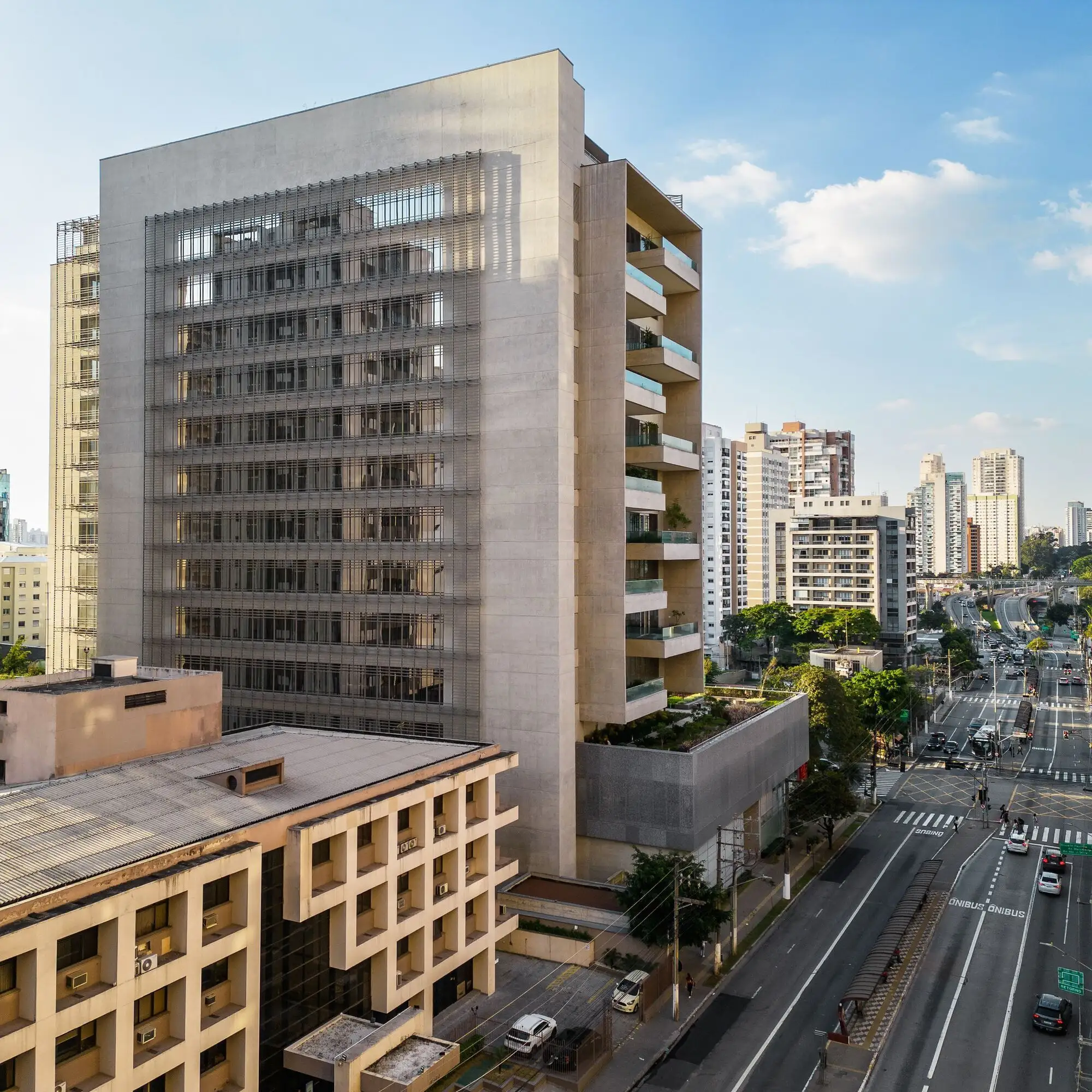 Fleury 集团新行政总部与中央实验室 Dal Pian Arquitetos_1174791_24.webp