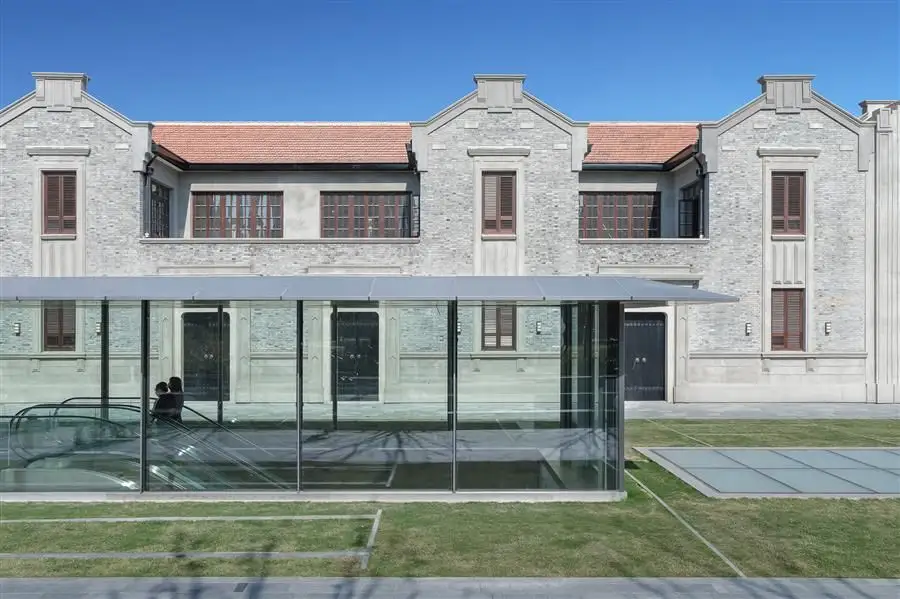 上海苏河湾万象天地：以城市绿地打破历史、文化与商业的界限---Kokaistudios_9628_36.webp
