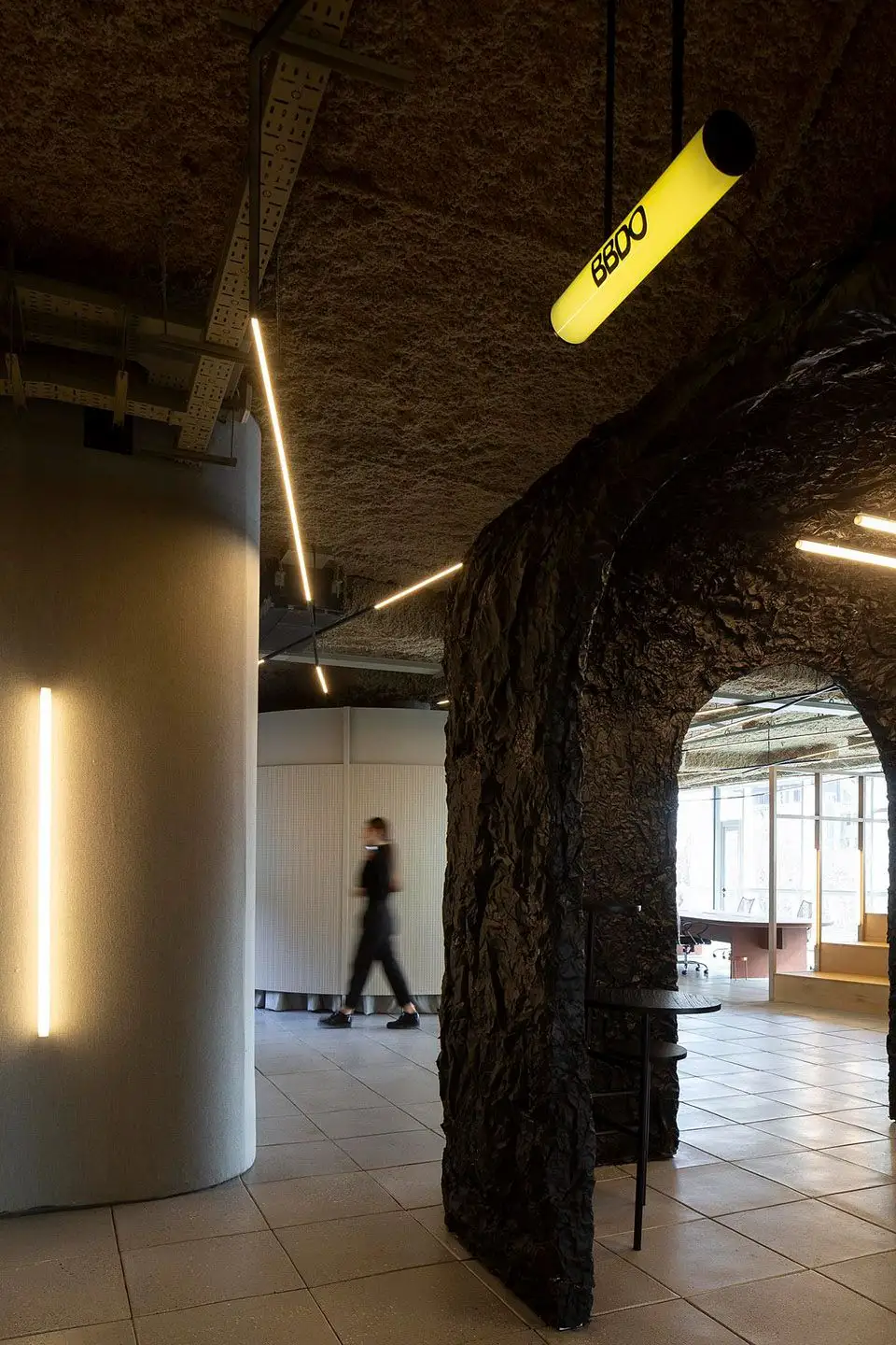 BBDO办公室，布宜诺斯艾利斯 Karina Kreth Architects_13.webp