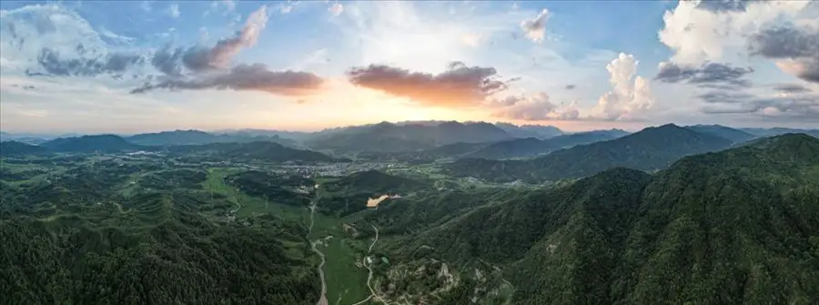 半山村舍 半亩田园丨都市生活之上的新文明连接——九华山下山居聚落设计---ZWA_9264_5.webp
