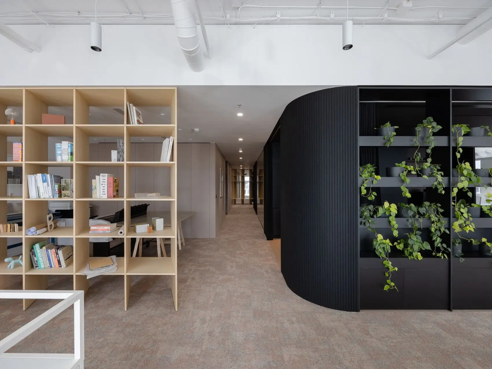 Delta办公室，斯洛伐克 Delta Pods Architects_05.webp