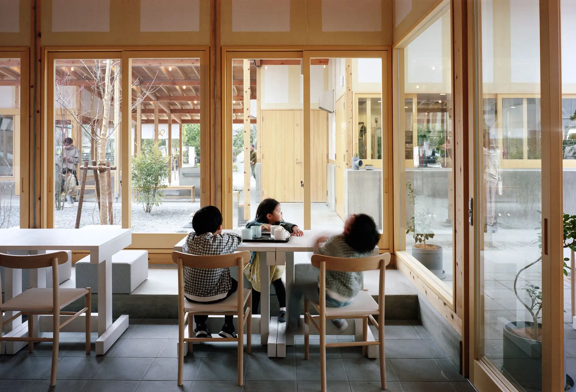 Funamachi Base 商店 长坂常   Schemata Architects_1169444_11.webp