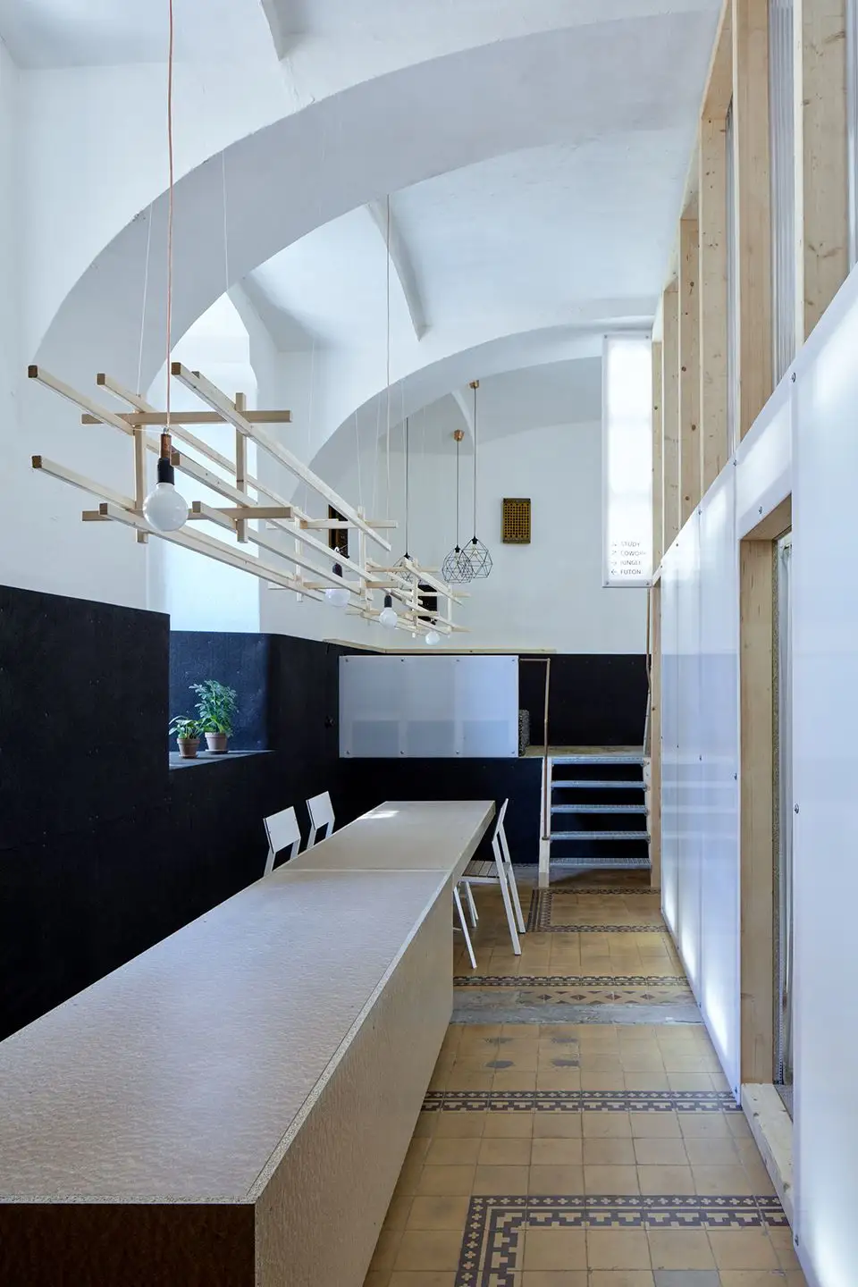 Distillery文化办公空间，捷克 KOGAA Studio_04.webp