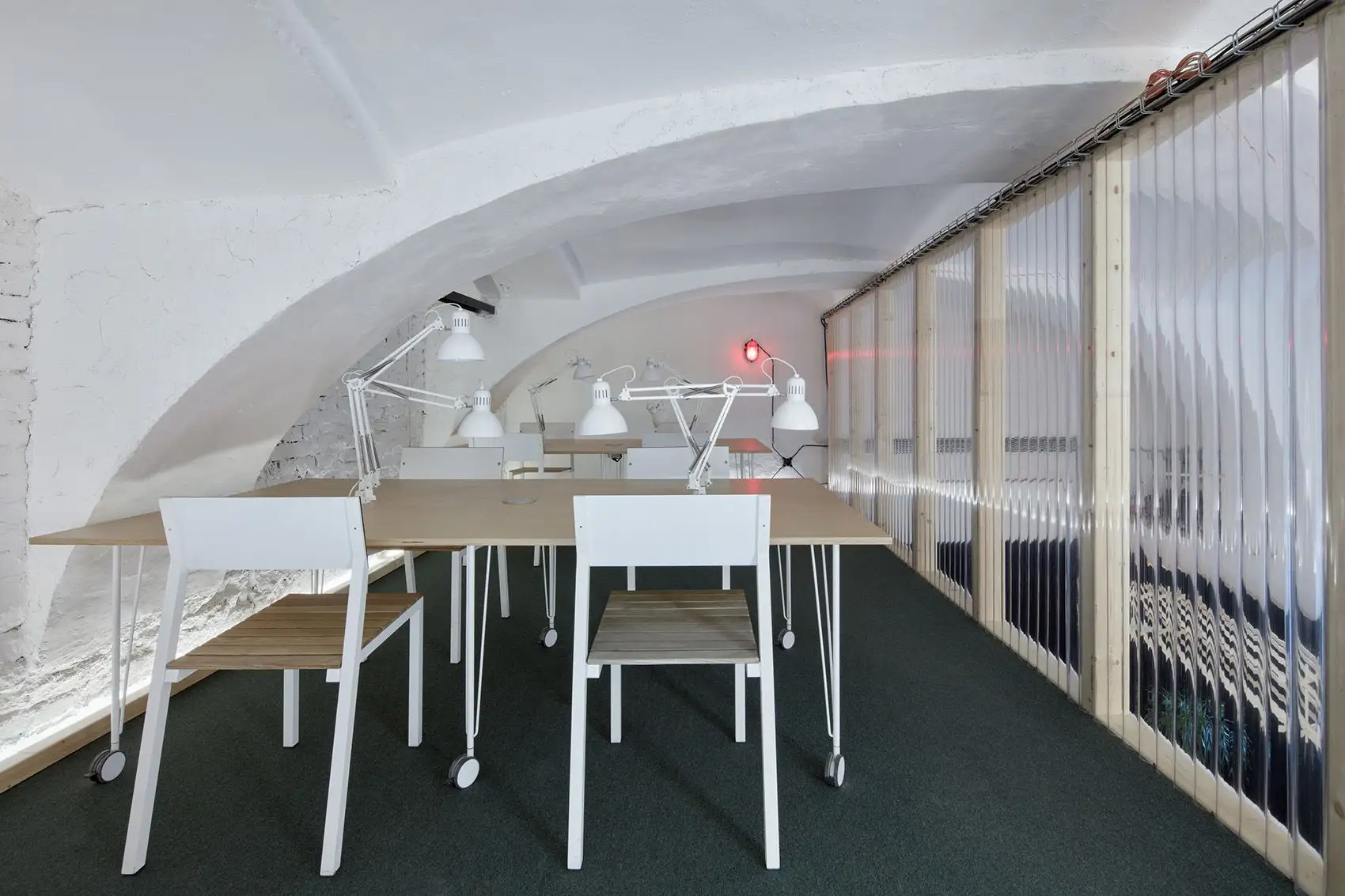 Distillery文化办公空间，捷克 KOGAA Studio_06.webp