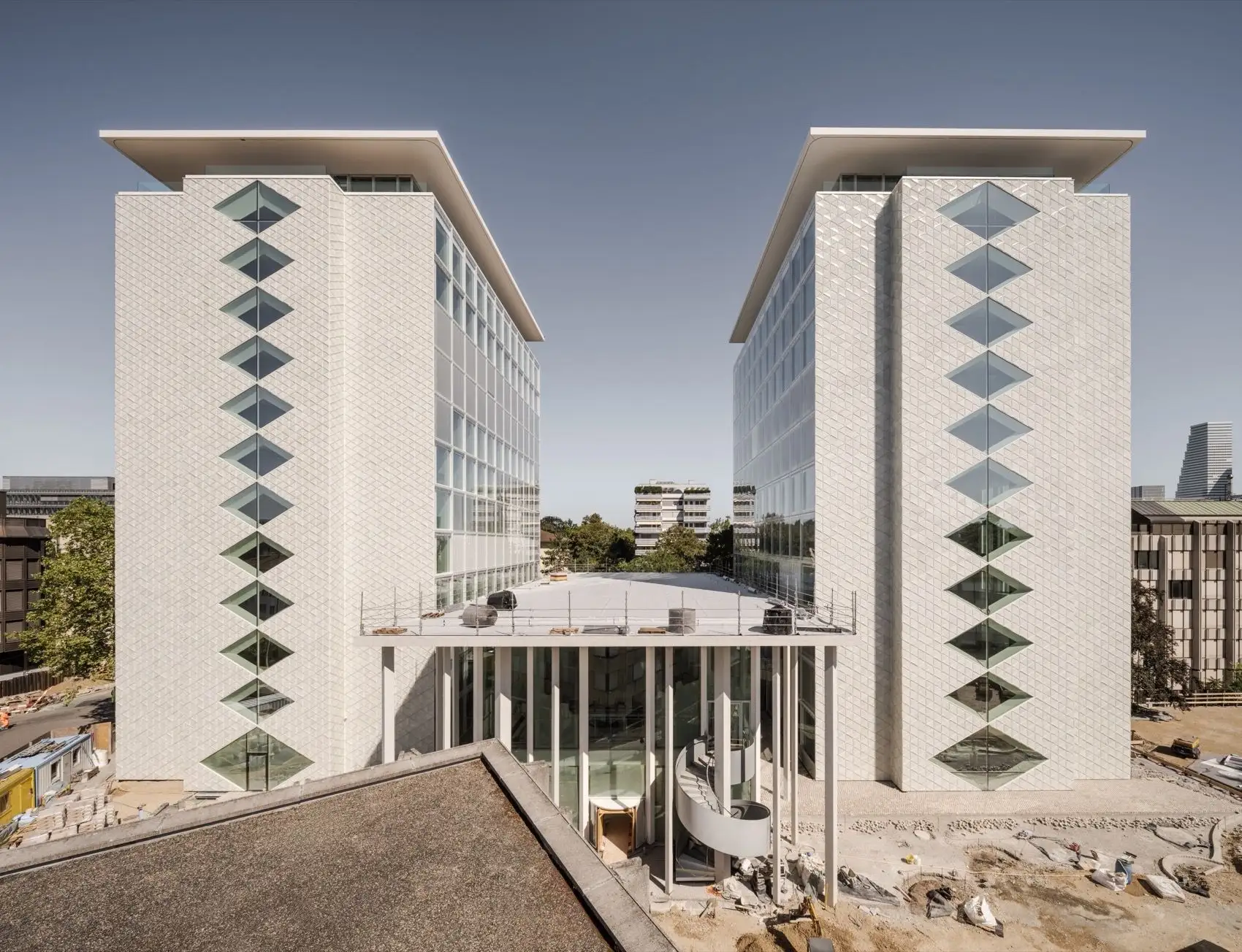 Helvetia保险巴塞尔总部园区，瑞士 Herzog  de Meuron_07.webp