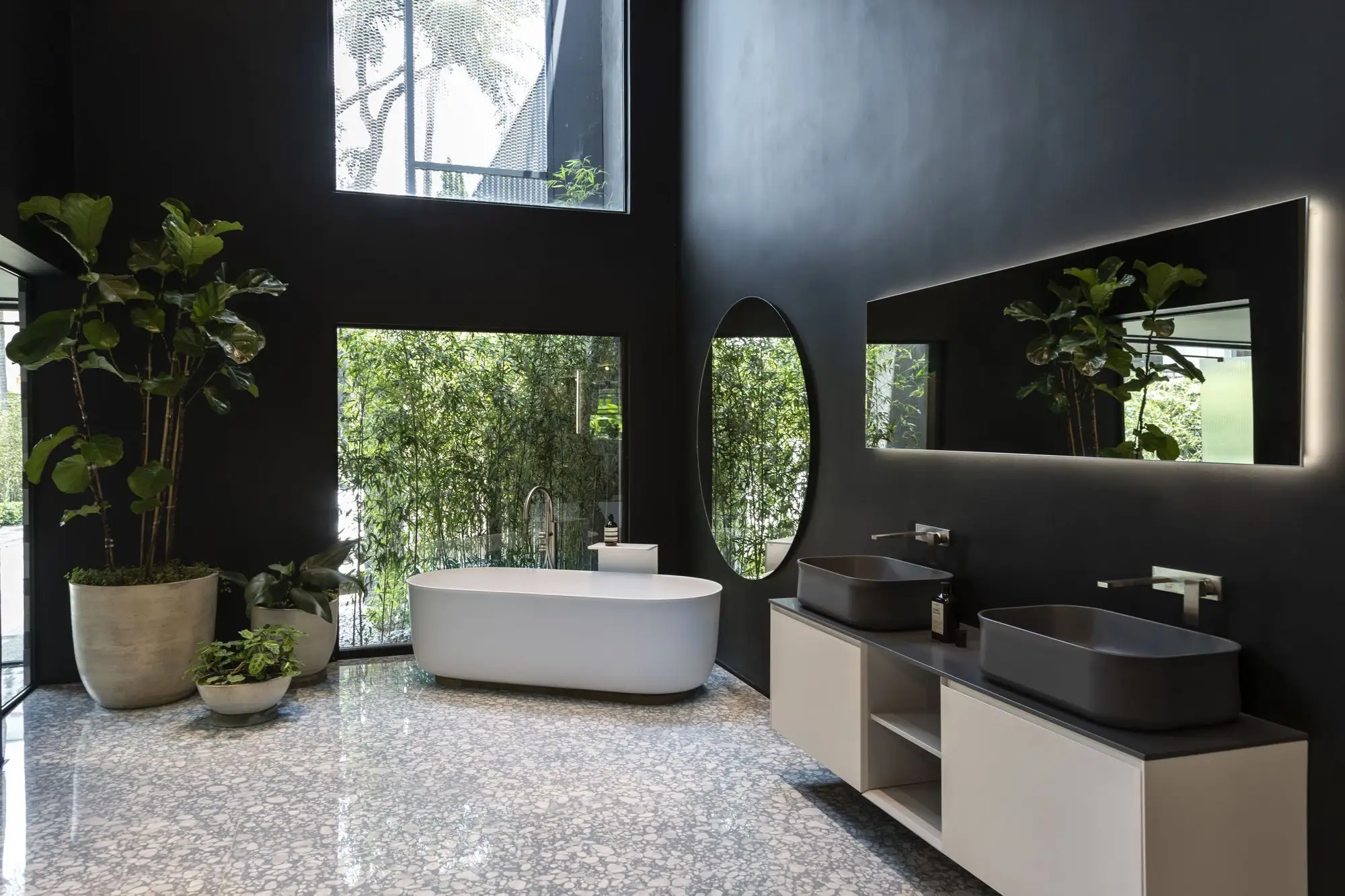 Idália 门店 Vivian Coser Arquitetos Associados_1178284_8.webp
