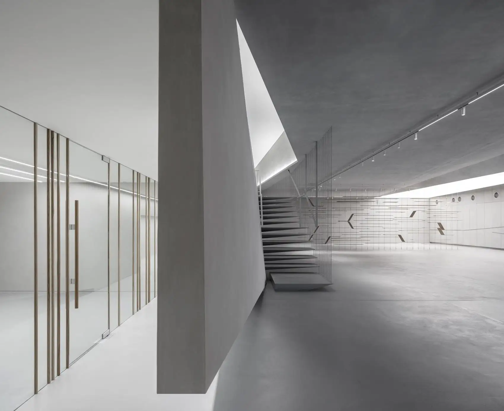 Pitaro办公家具展厅，以色列 Baranowitz  Goldberg Architects   Pitsou Kedem Architects_05.webp