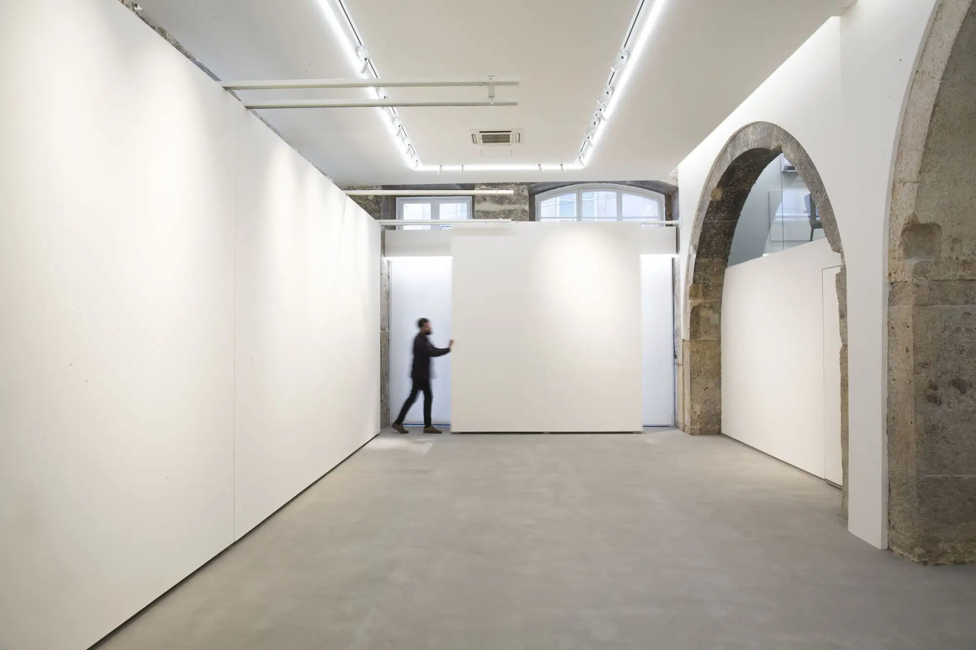 Jeanne Bucher Jaeger 画廊 Enter Arquitectura_1177441_1.webp