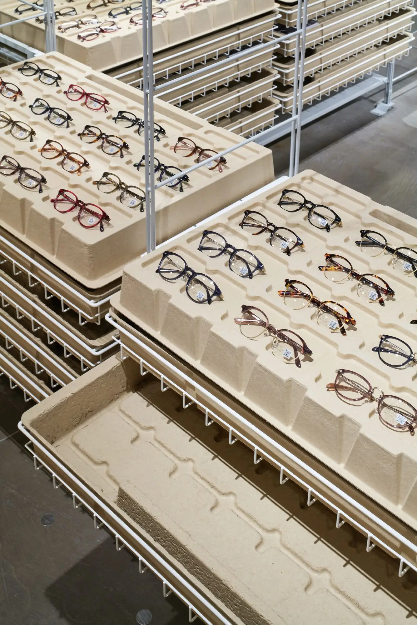 JINS Sharestar 函馆店 Schemata Architects   长坂常_1180184_21.webp