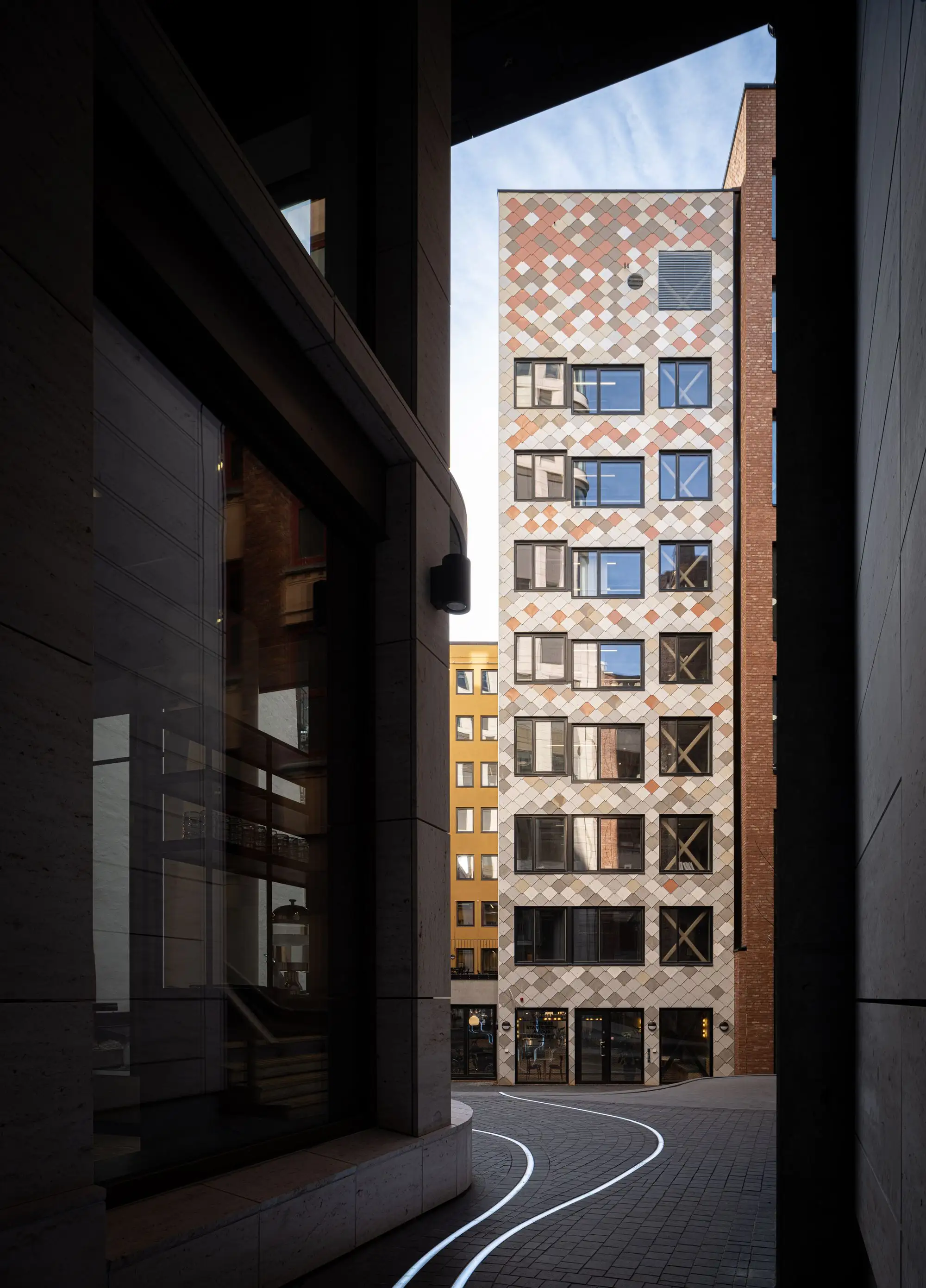 KA13 办公与联合办公楼 Mad arkitekter_1174087_24.webp