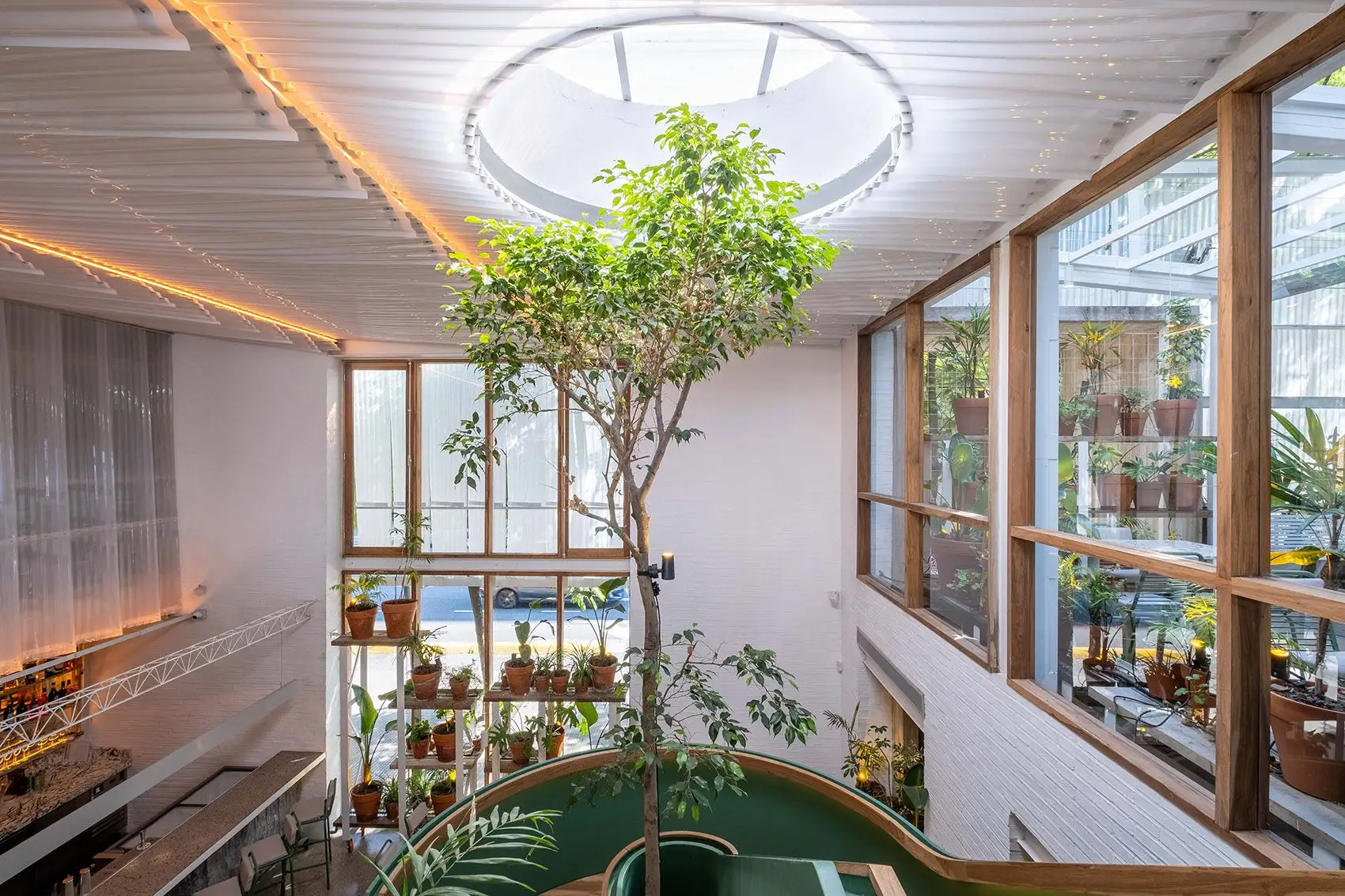 AIRE LIBRE餐厅，阿根廷 Hitzig Militello arquitectos_02.webp