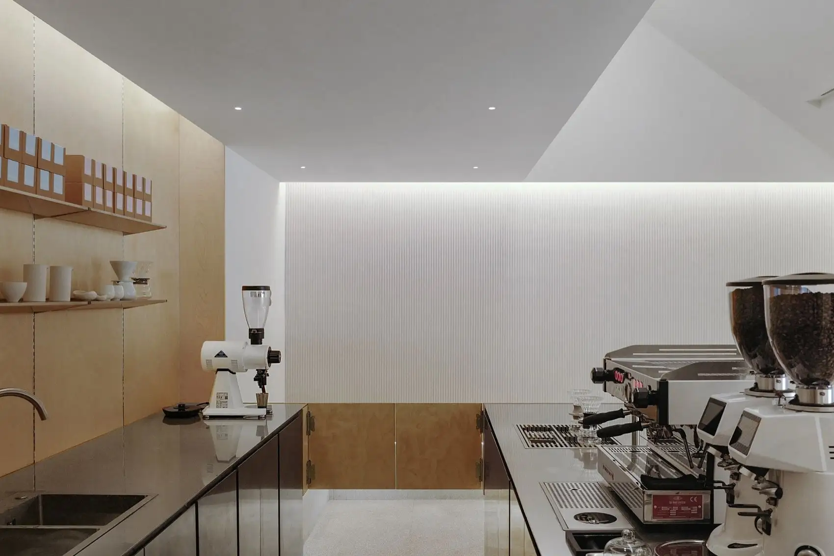 BLANC COFFEE白蓝可咖啡，上海 R.A.W.设计工作室_12.webp