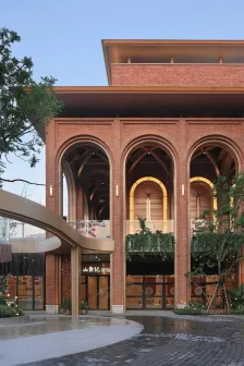 重庆之丘：传承海派美学，构建活力社区新商业---宇合光年_11752_13