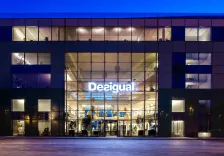 Desigual品牌办公楼，巴塞罗那 TURULL SÖRSENSEN ARQUITECTOS_02